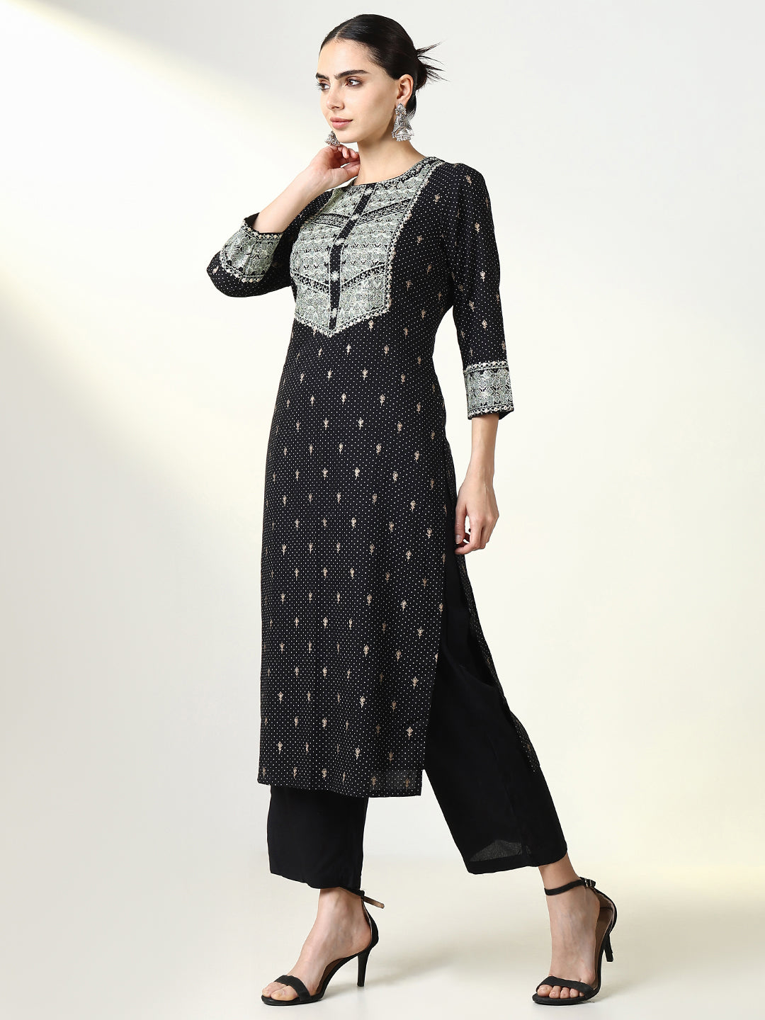 Women Graphic Black Straight Kurta Set with Dupatta