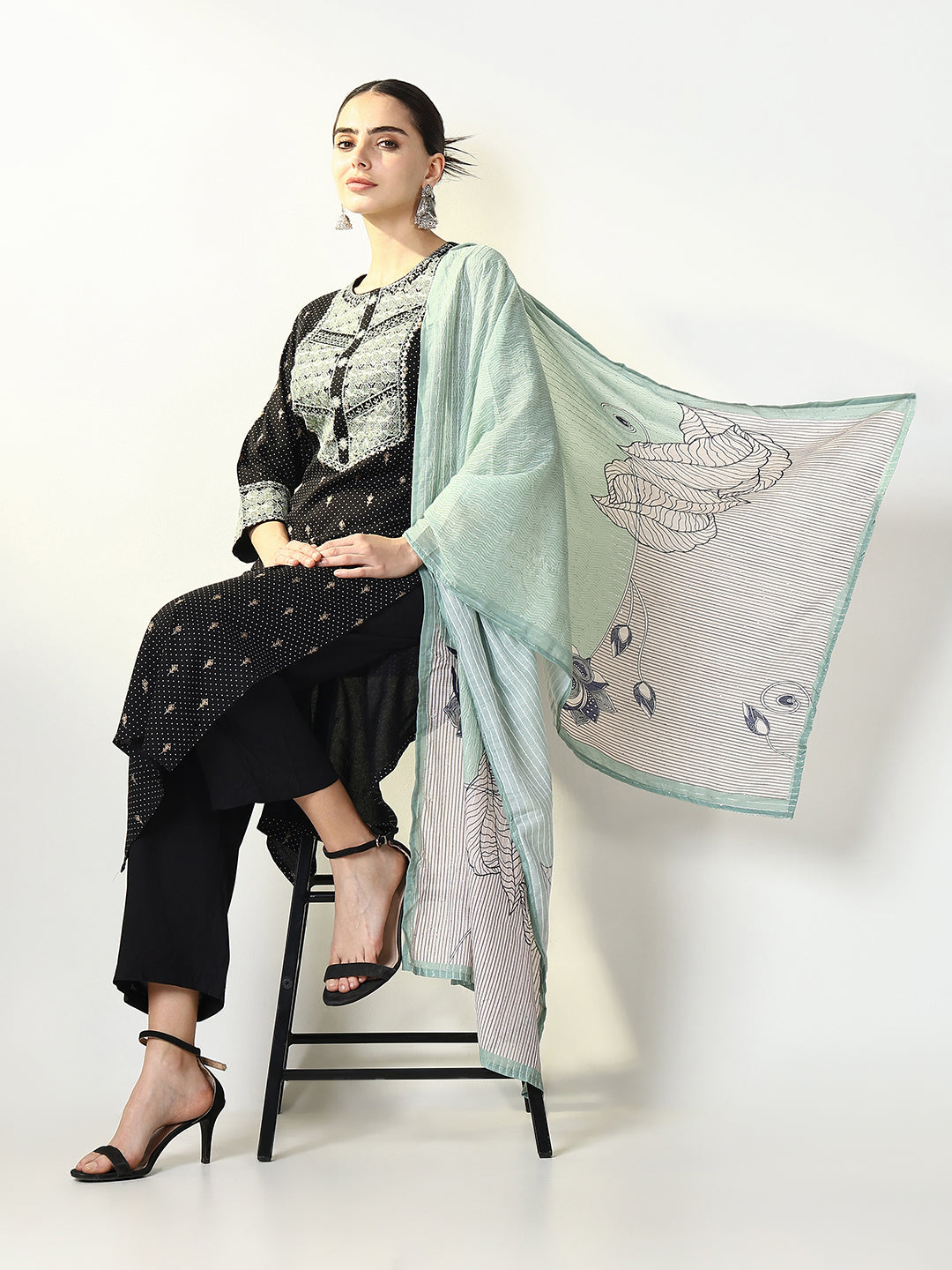 Women Graphic Black Straight Kurta Set with Dupatta