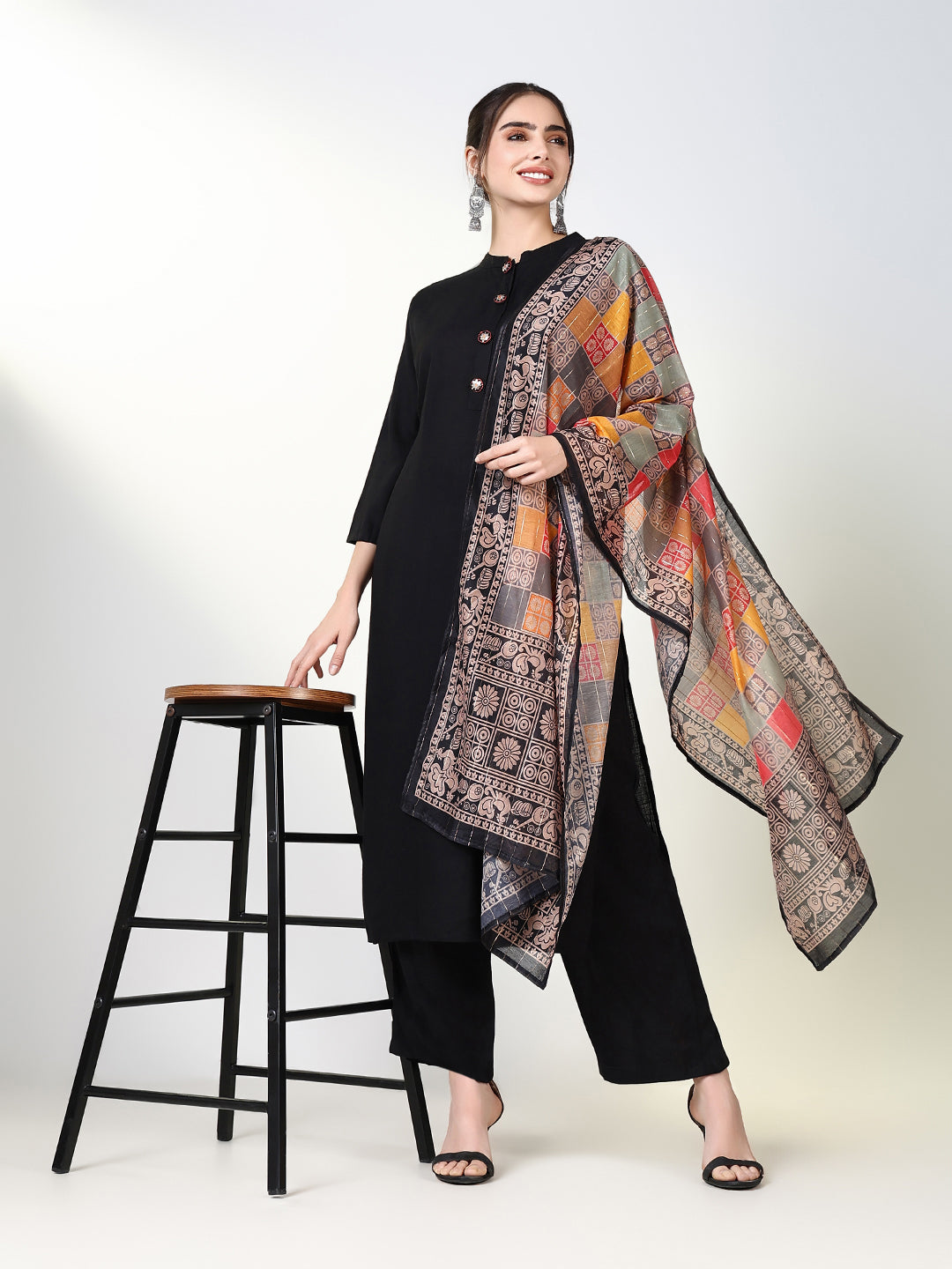 Women Solid Black Straight Kurta Set with Dupatta