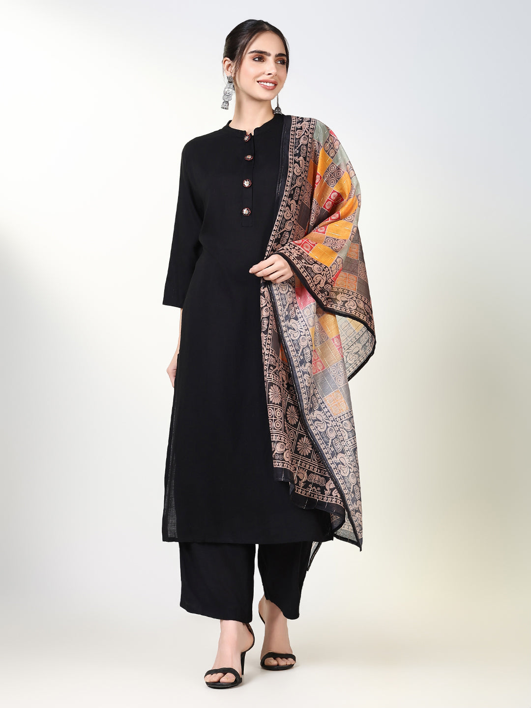 Women Solid Black Straight Kurta Set with Dupatta