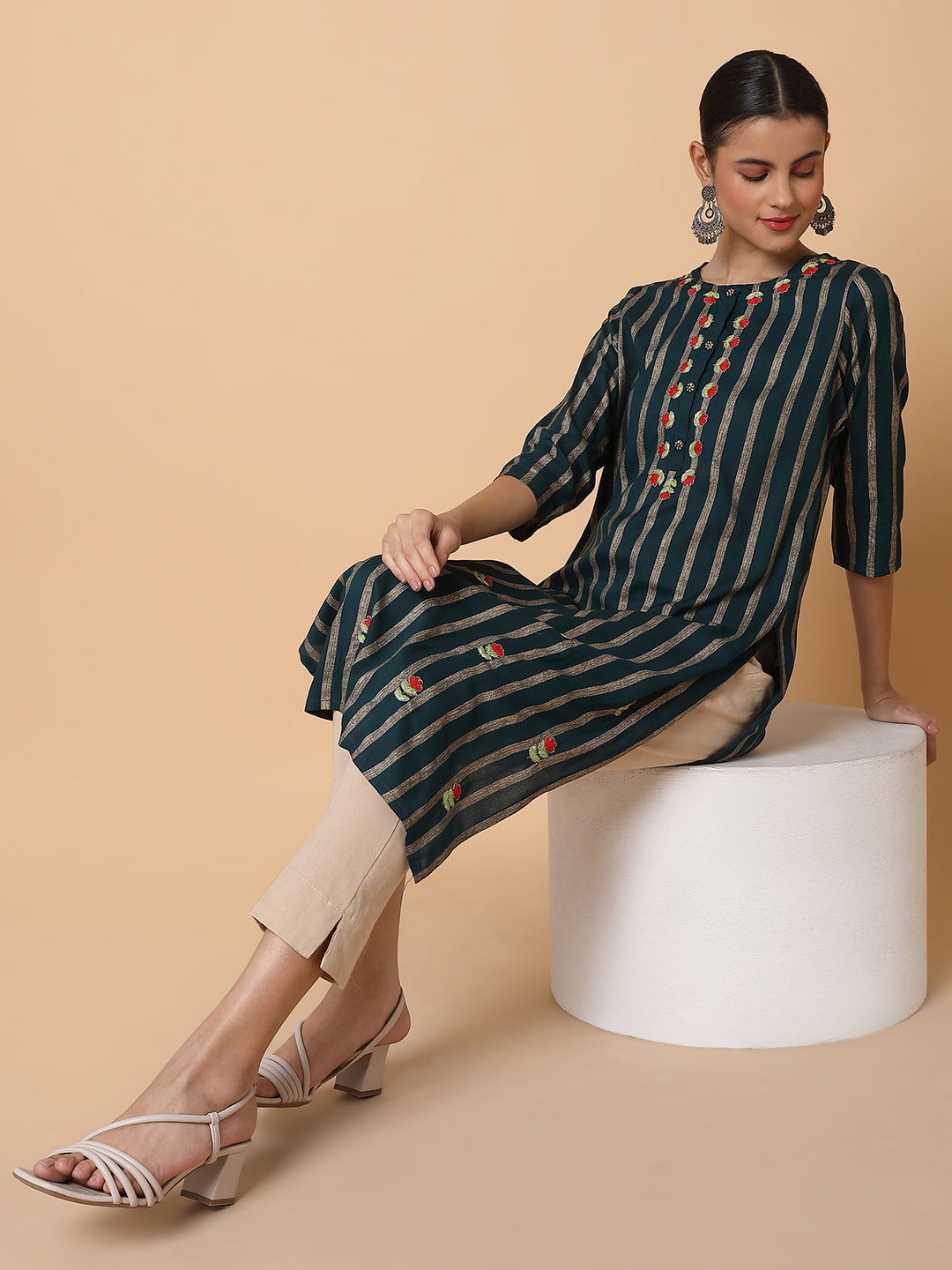 Women Striped Green Straight Kurta