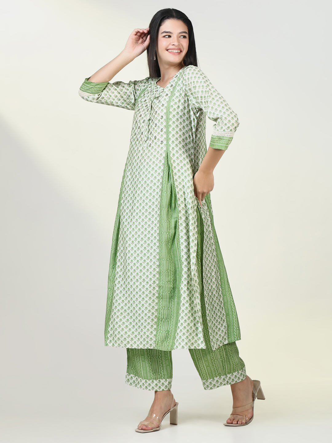 Women Floral Green A Line Kurta Set with Dupatta