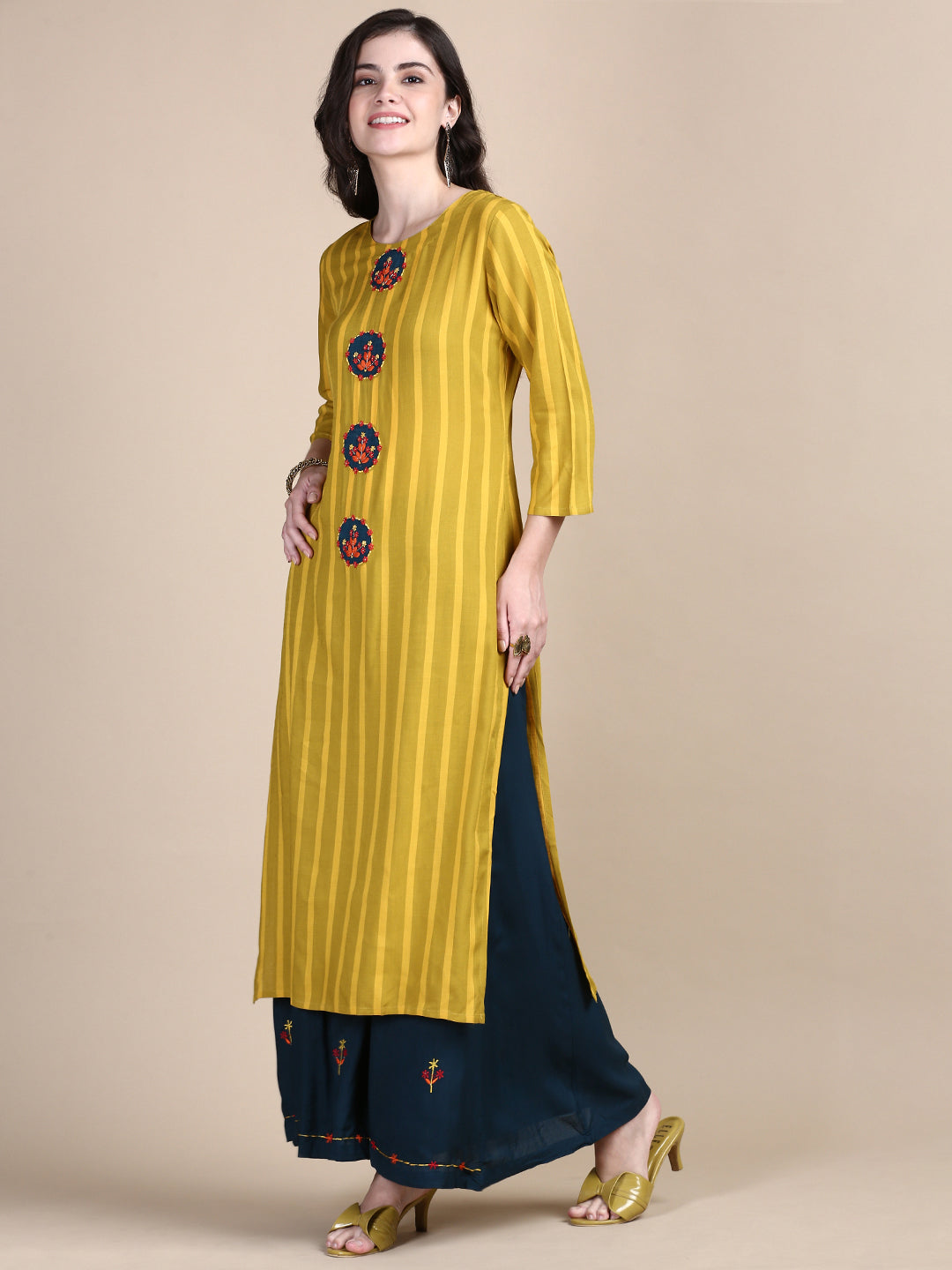 Women Striped Mustard Straight Kurta Set