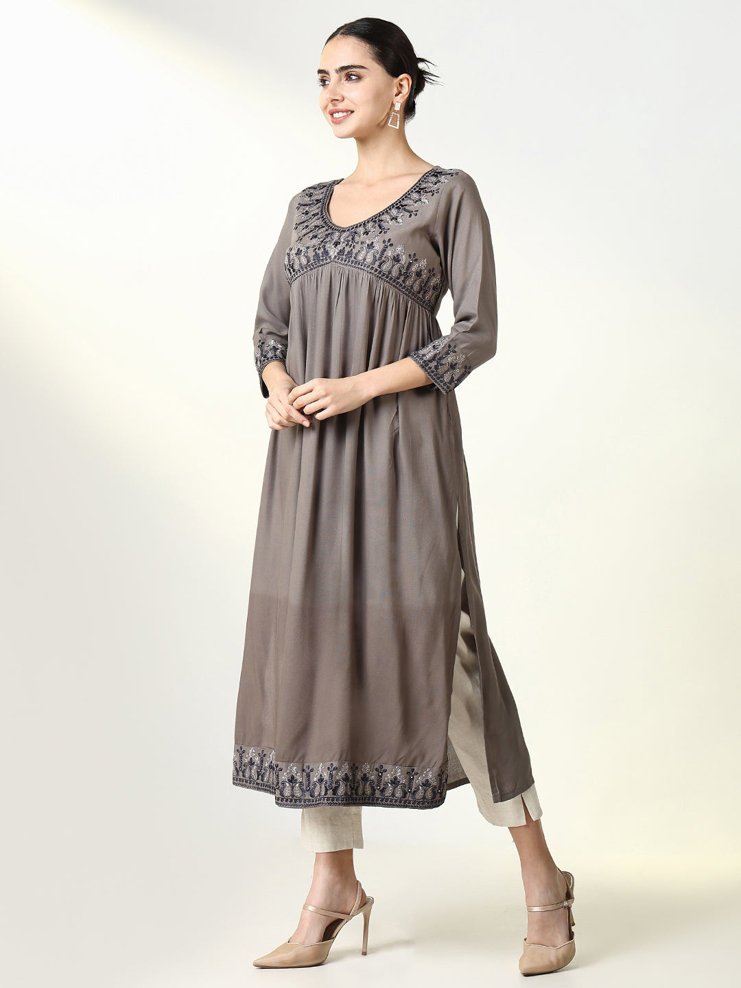 Women Grey Solid Anarkali Kurta with Dupatta