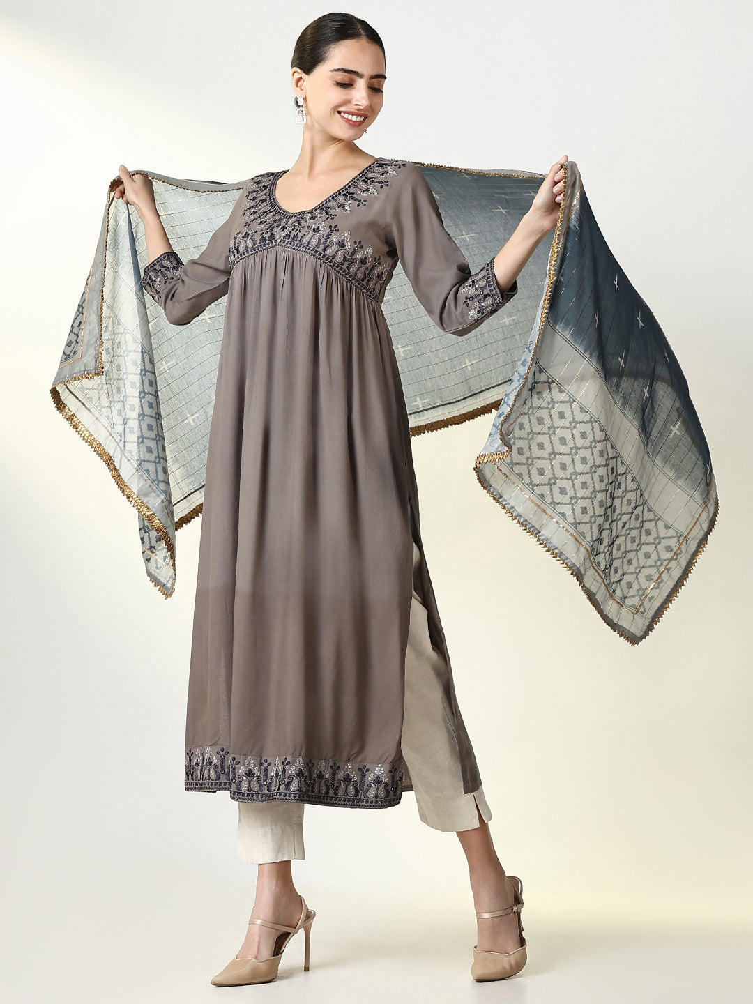 Women Grey Solid Anarkali Kurta with Dupatta