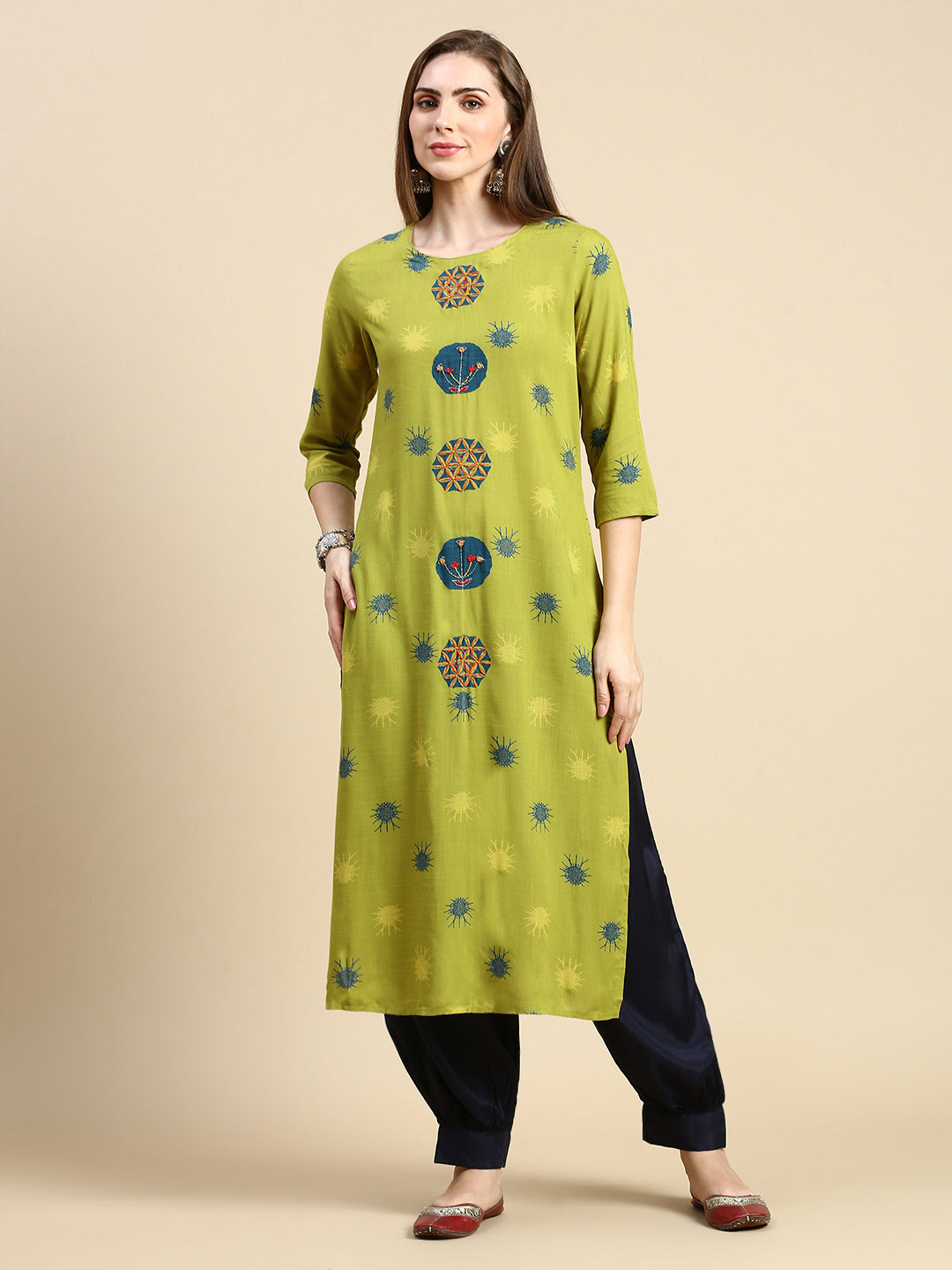 Women Abstract Green Straight Kurta