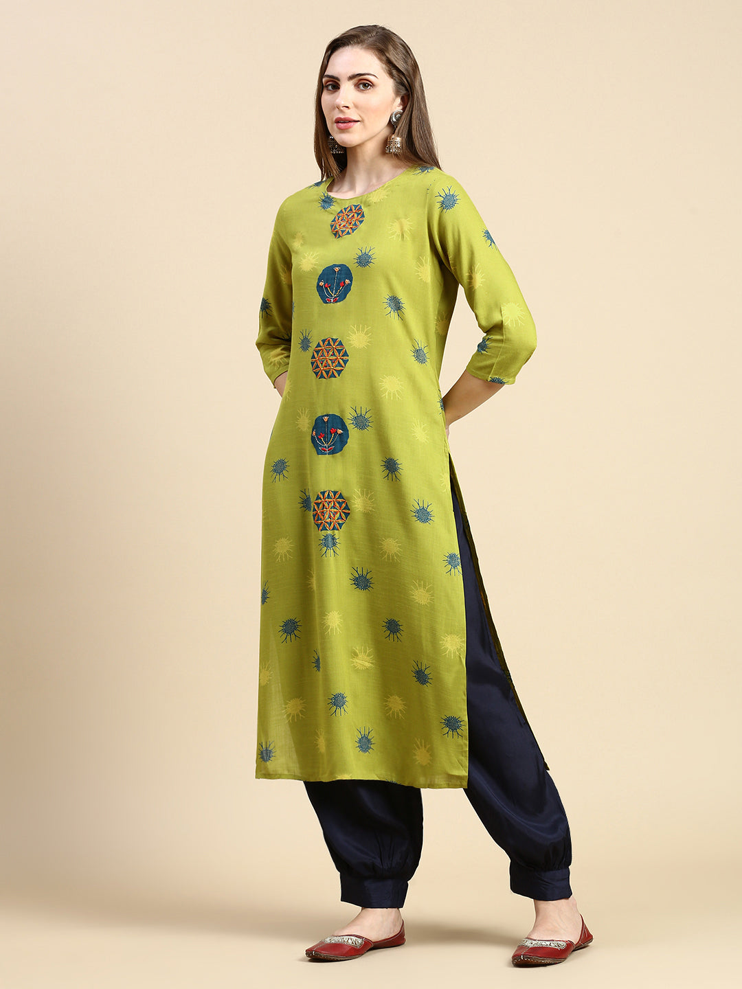 Women Abstract Green Straight Kurta