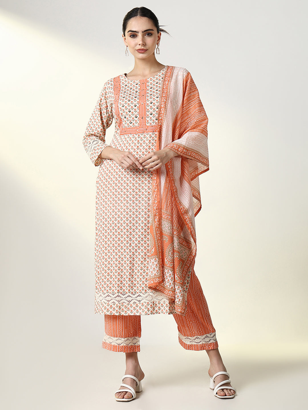 Women Graphic Orange Straight Kurta Set with Dupatta