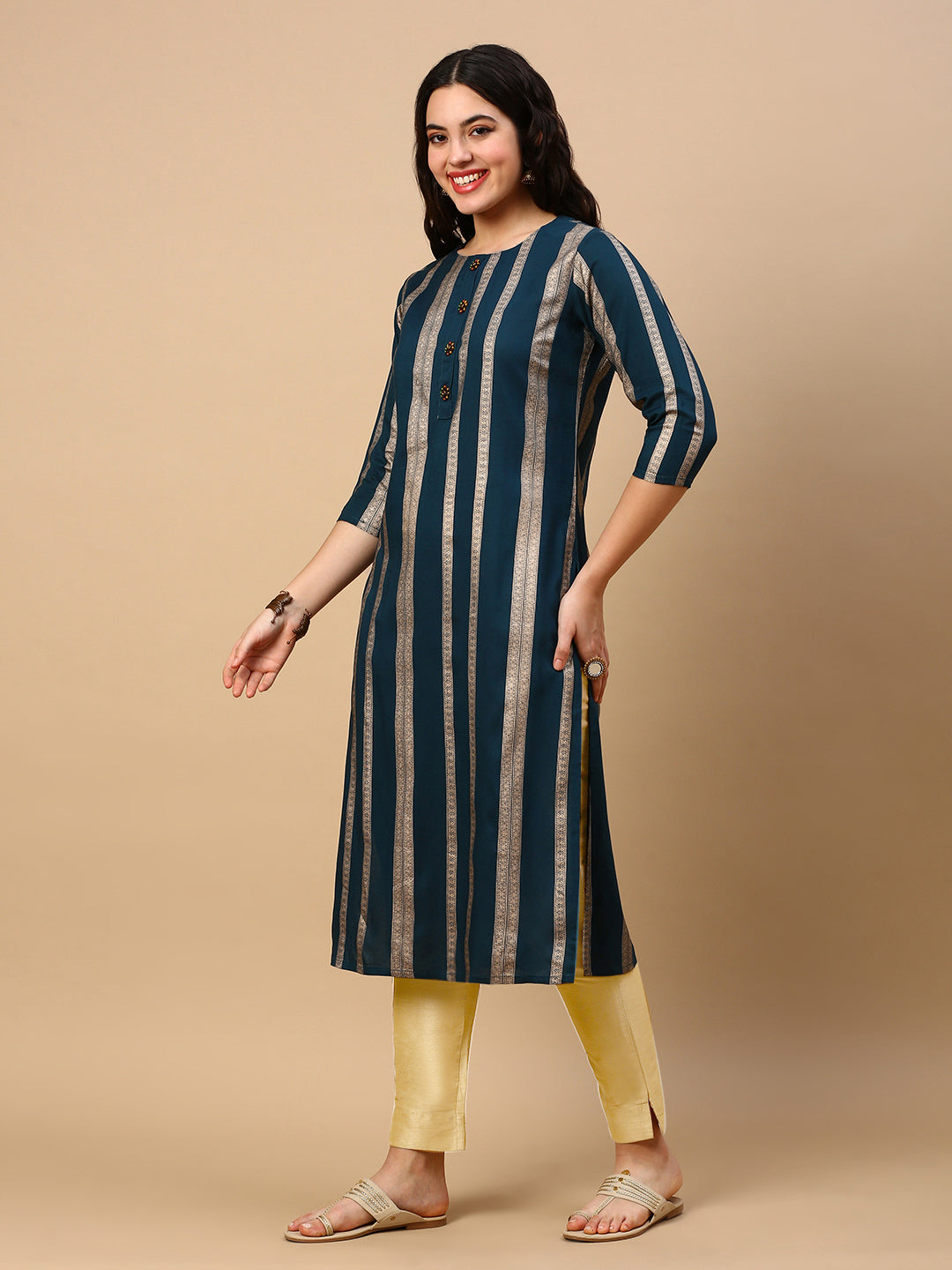 Women Teal Striped Straight Kurta