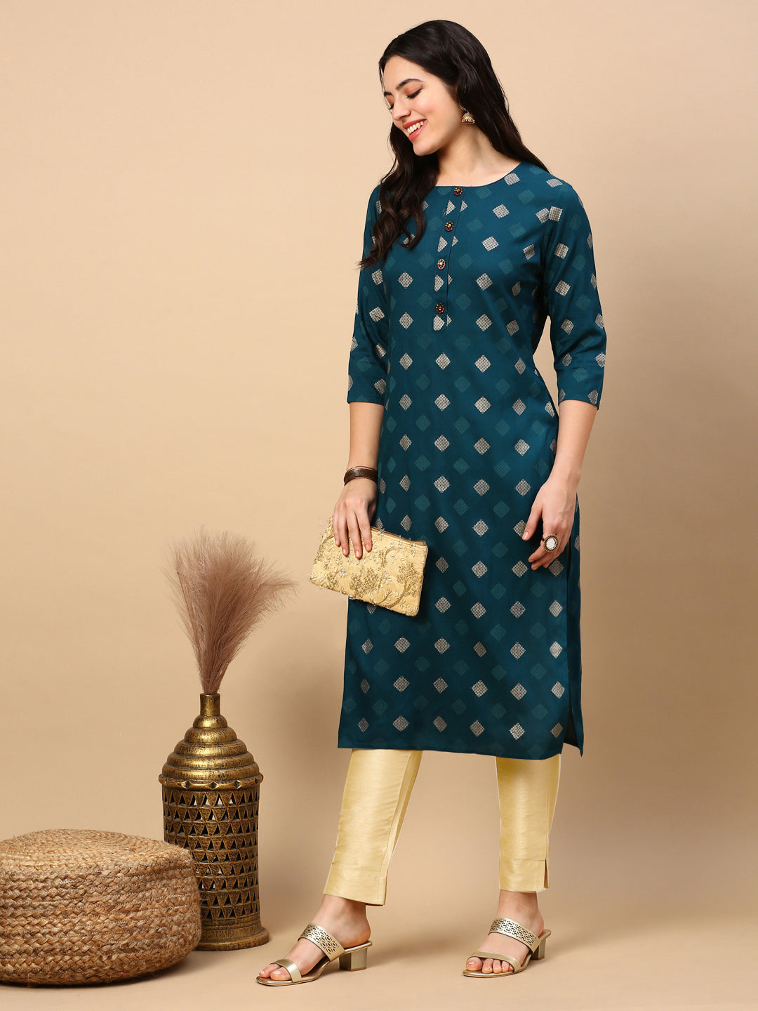 Women Teal Graphic Straight Kurta