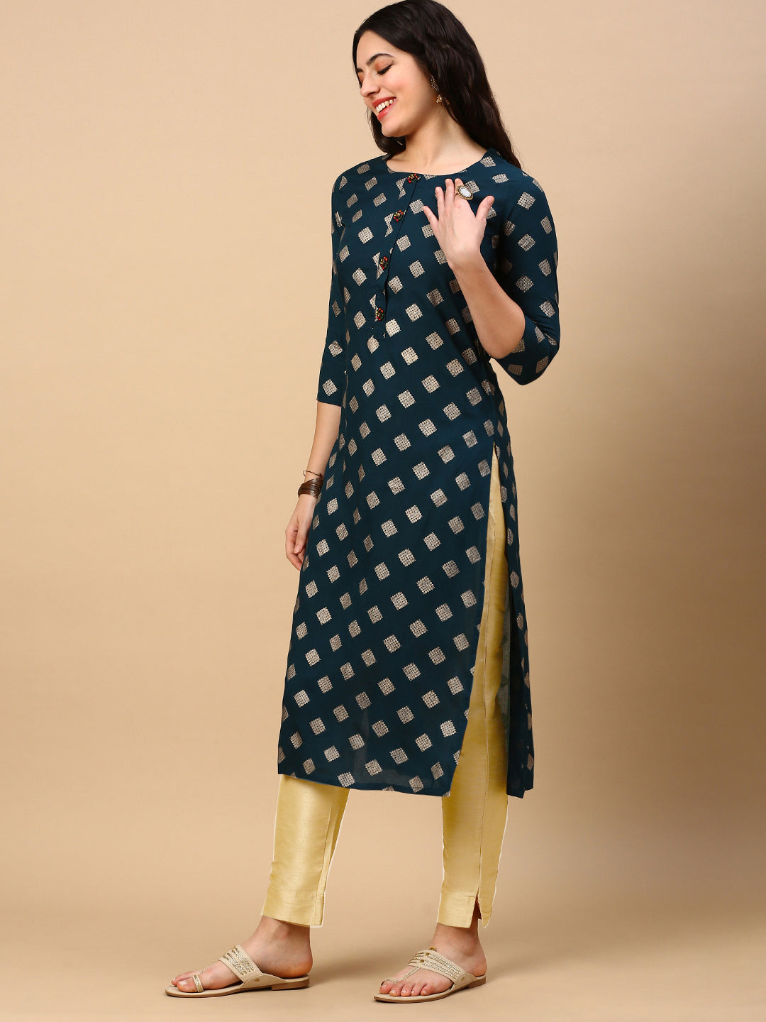 Women Teal Graphic Straight Kurta