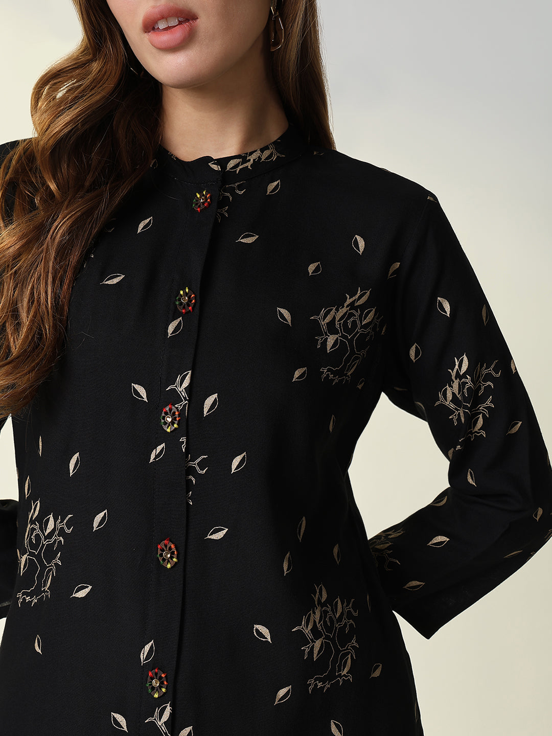 Women Black Floral Straight Kurta