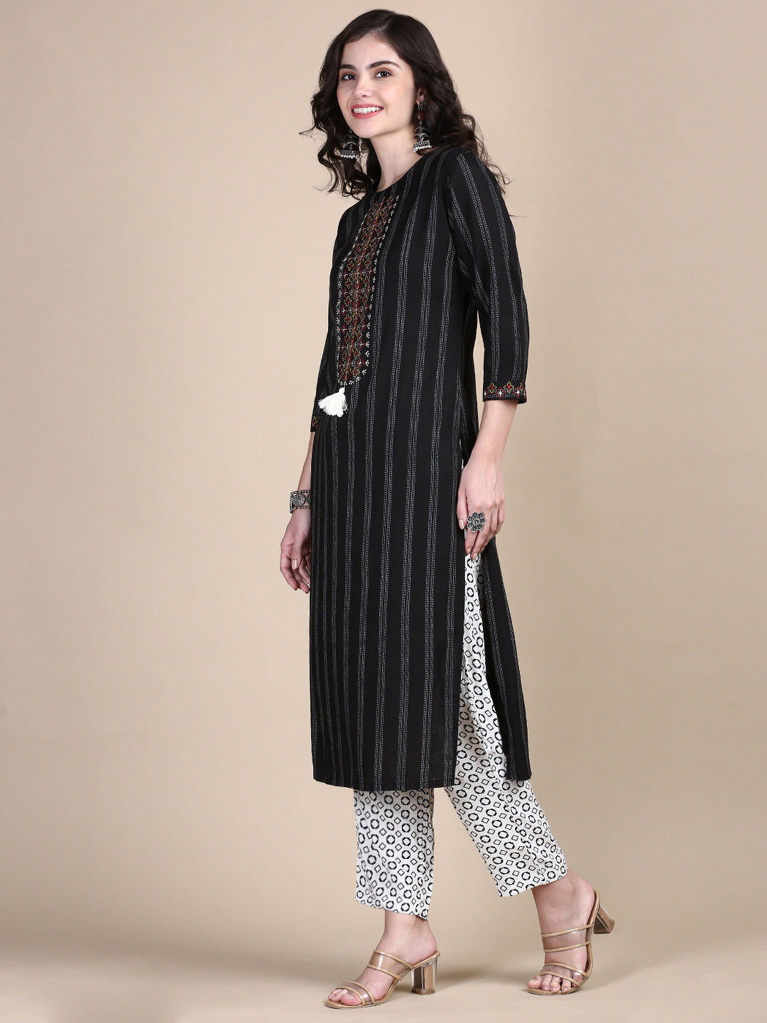 Women Striped Black Straight Kurta Set