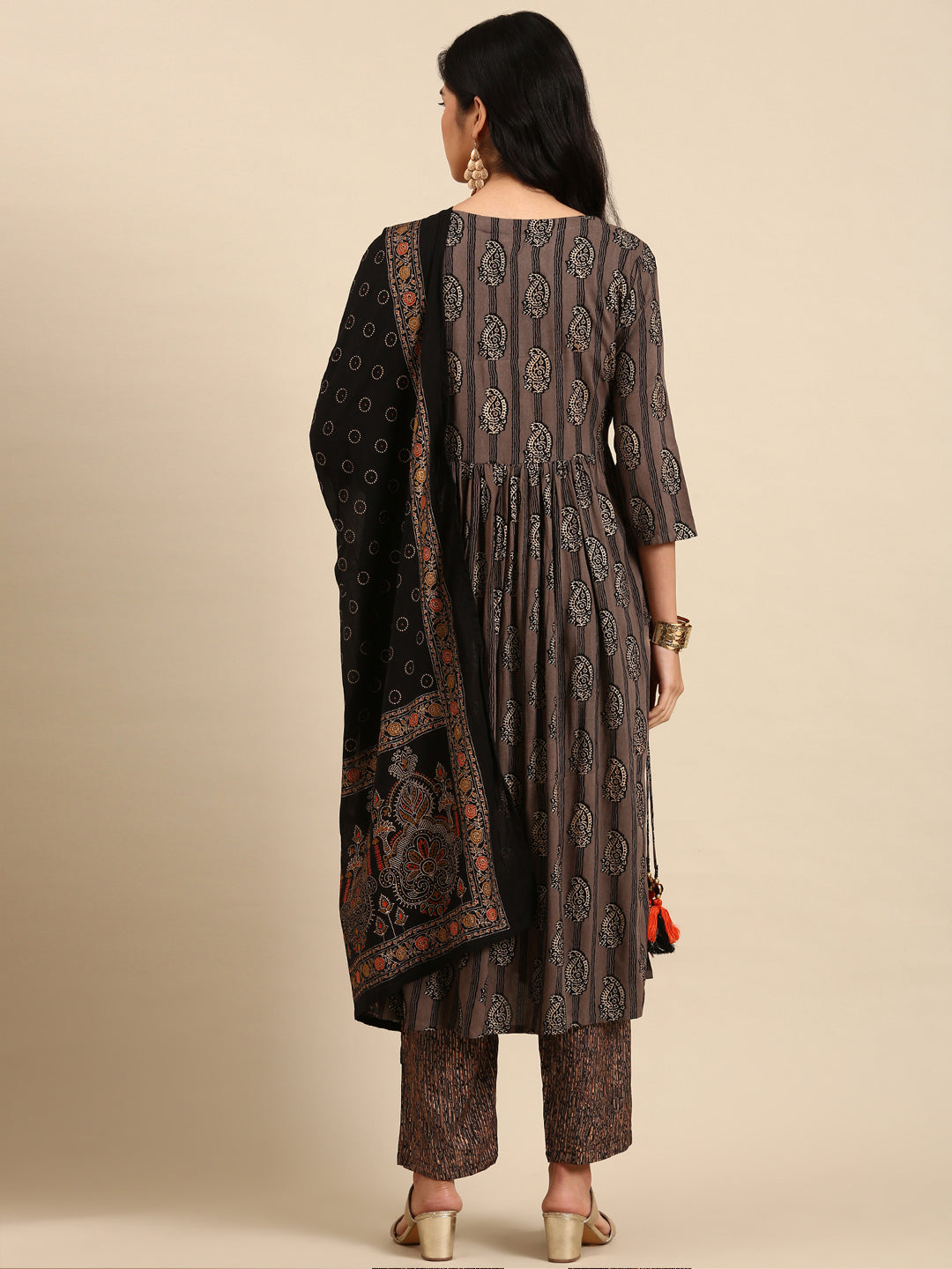 Women Paisley Grey A-Line Kurta Set with Dupatta