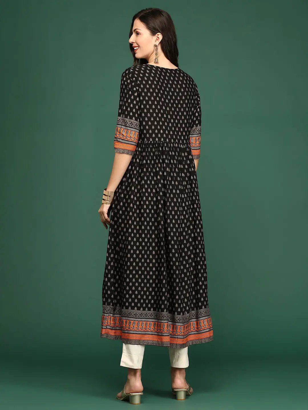 Women's Floral Embroidery Black A-Line Kurta
