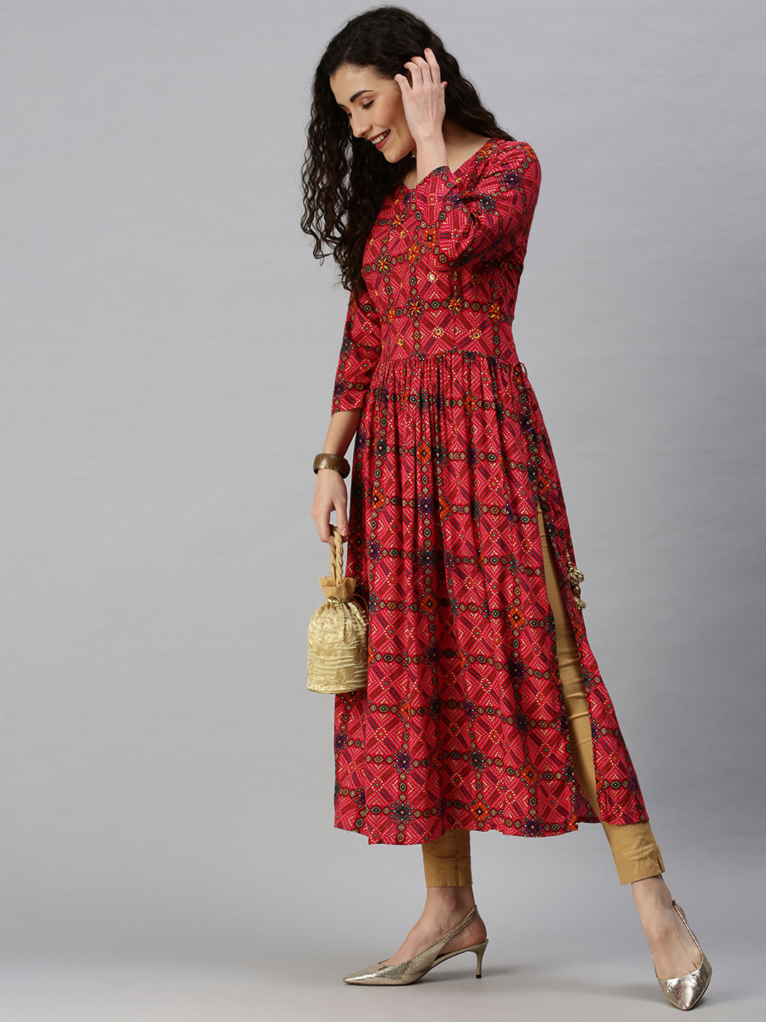 Women Printed Pink Straight Kurta