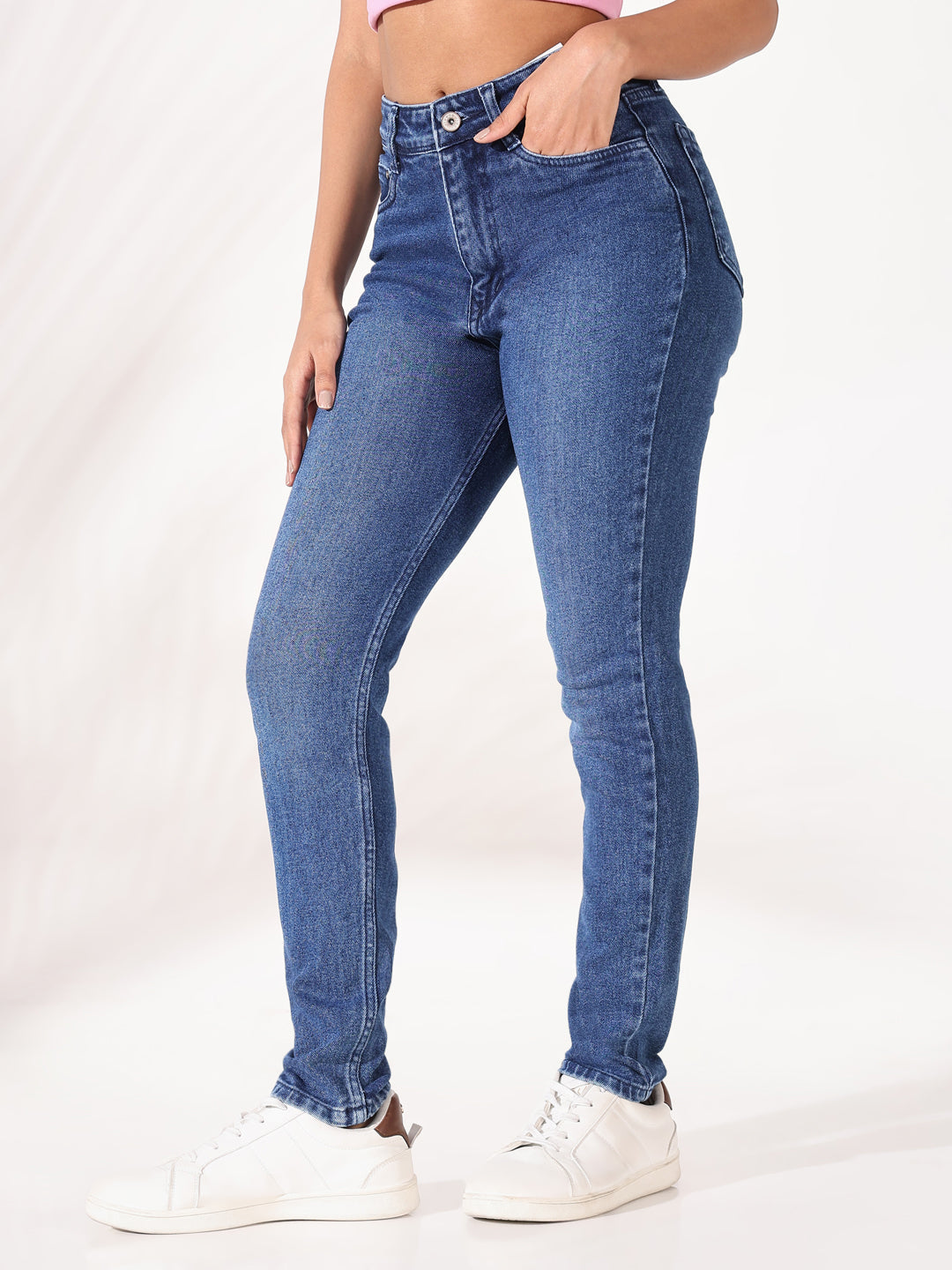 Women Solid Blue Slim Fit Jeans