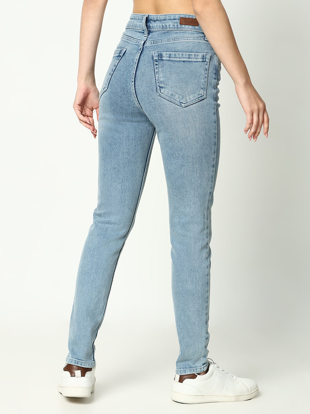 Women Solid Blue Slim Fit Jeans