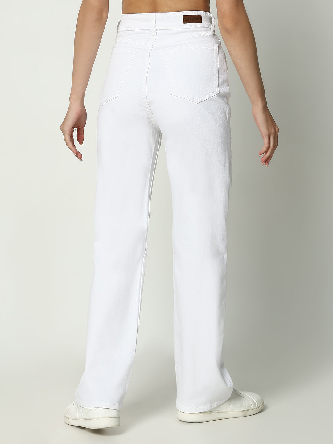 Women White Solid Straight Fit Jeans