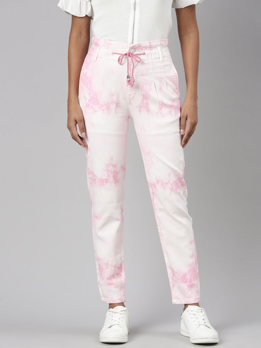 Women White Mom Fit Denim Jeans