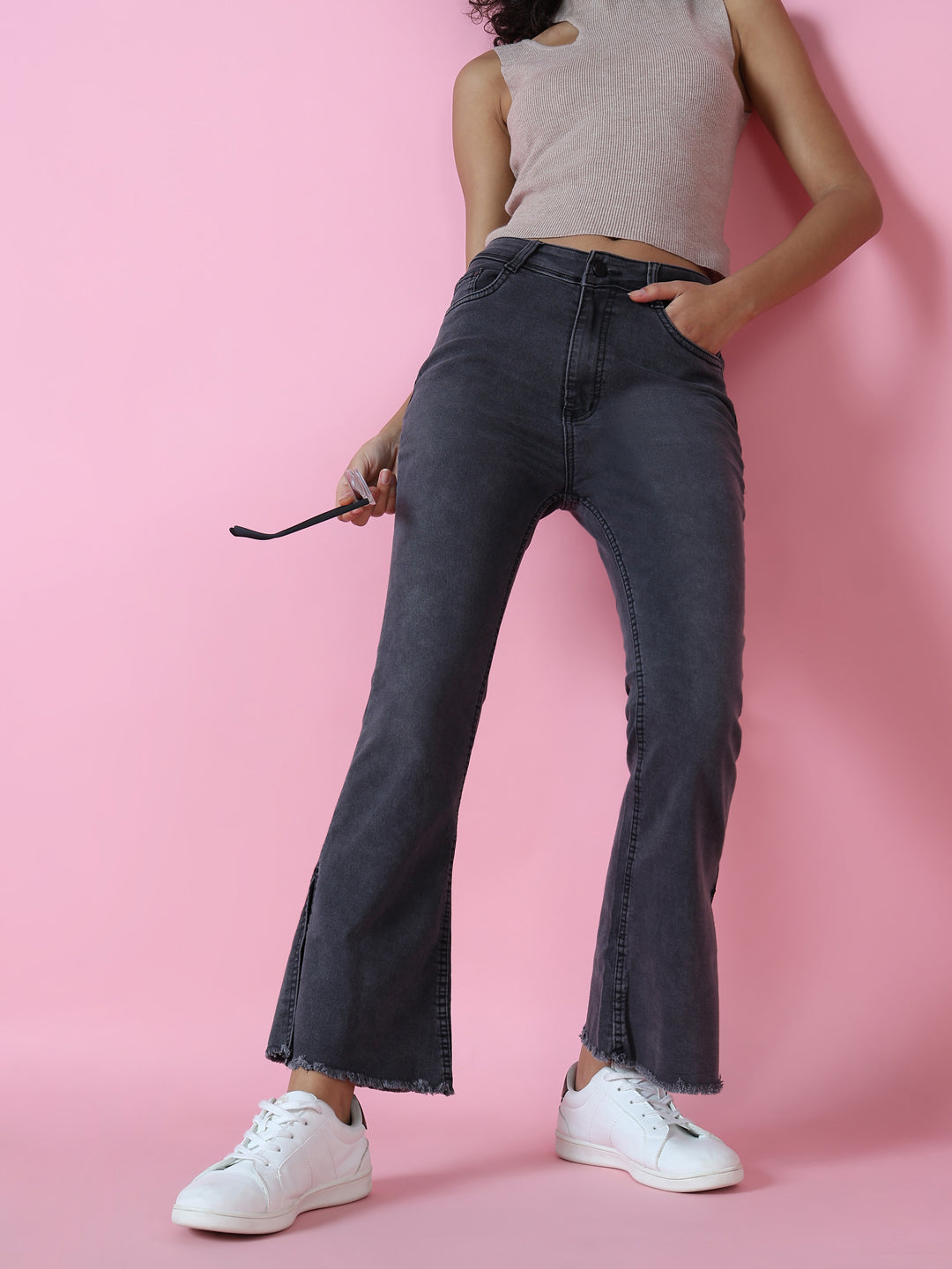 Women Grey Solid Flared Denim Jeans