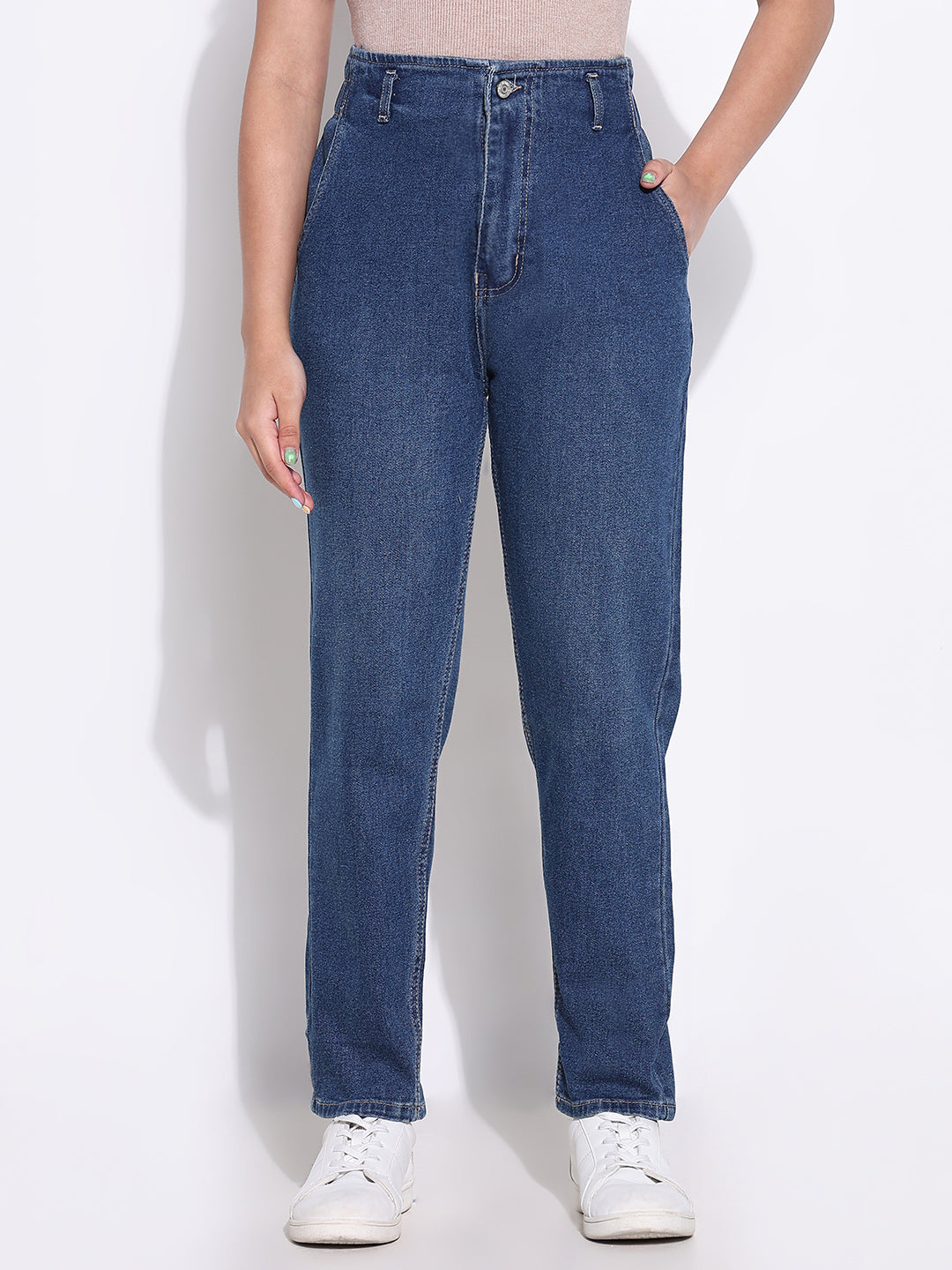 Women Solid Blue Mom Fit Jeans