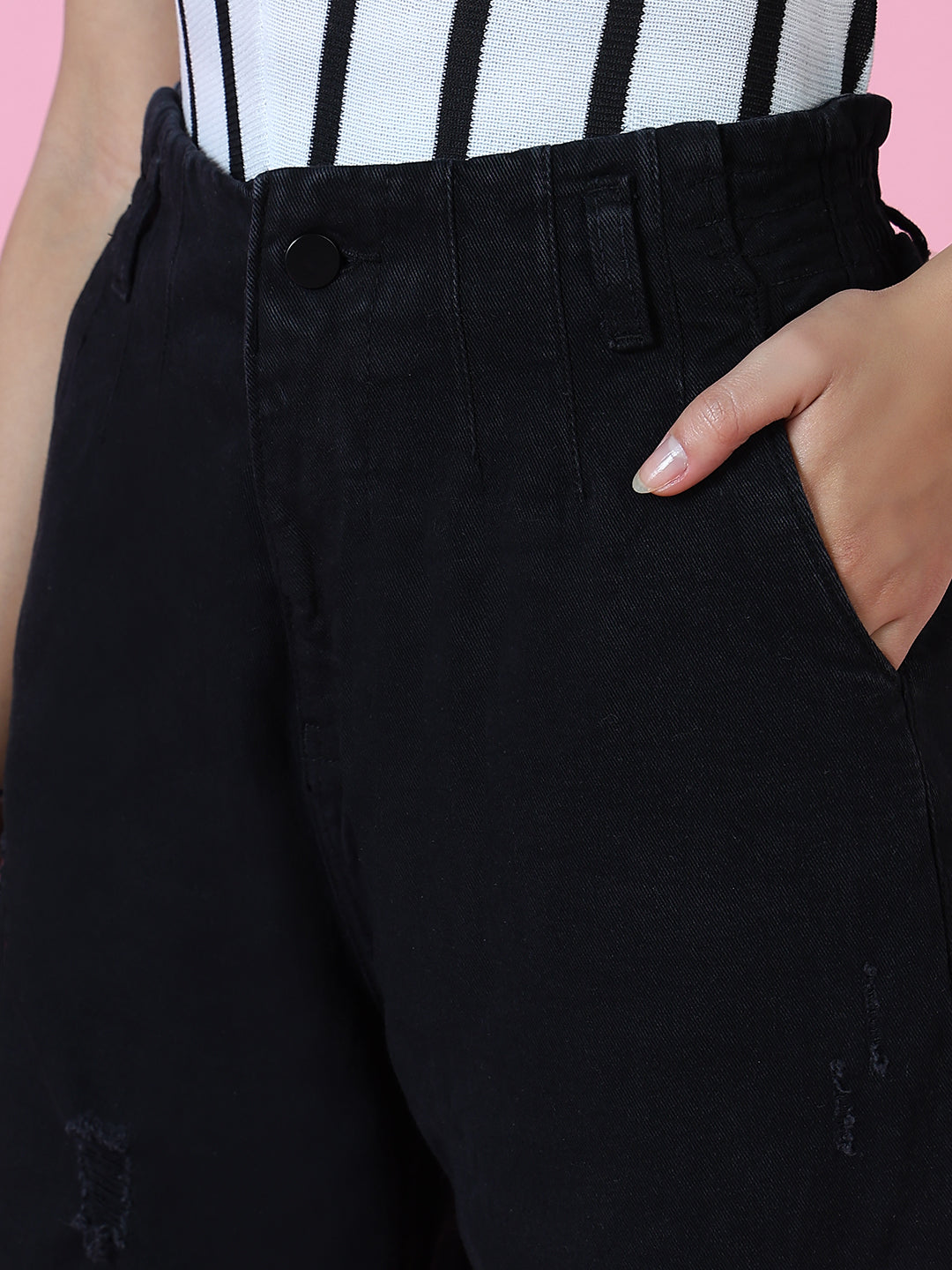 Women Black Solid Straight Fit Denim Jeans