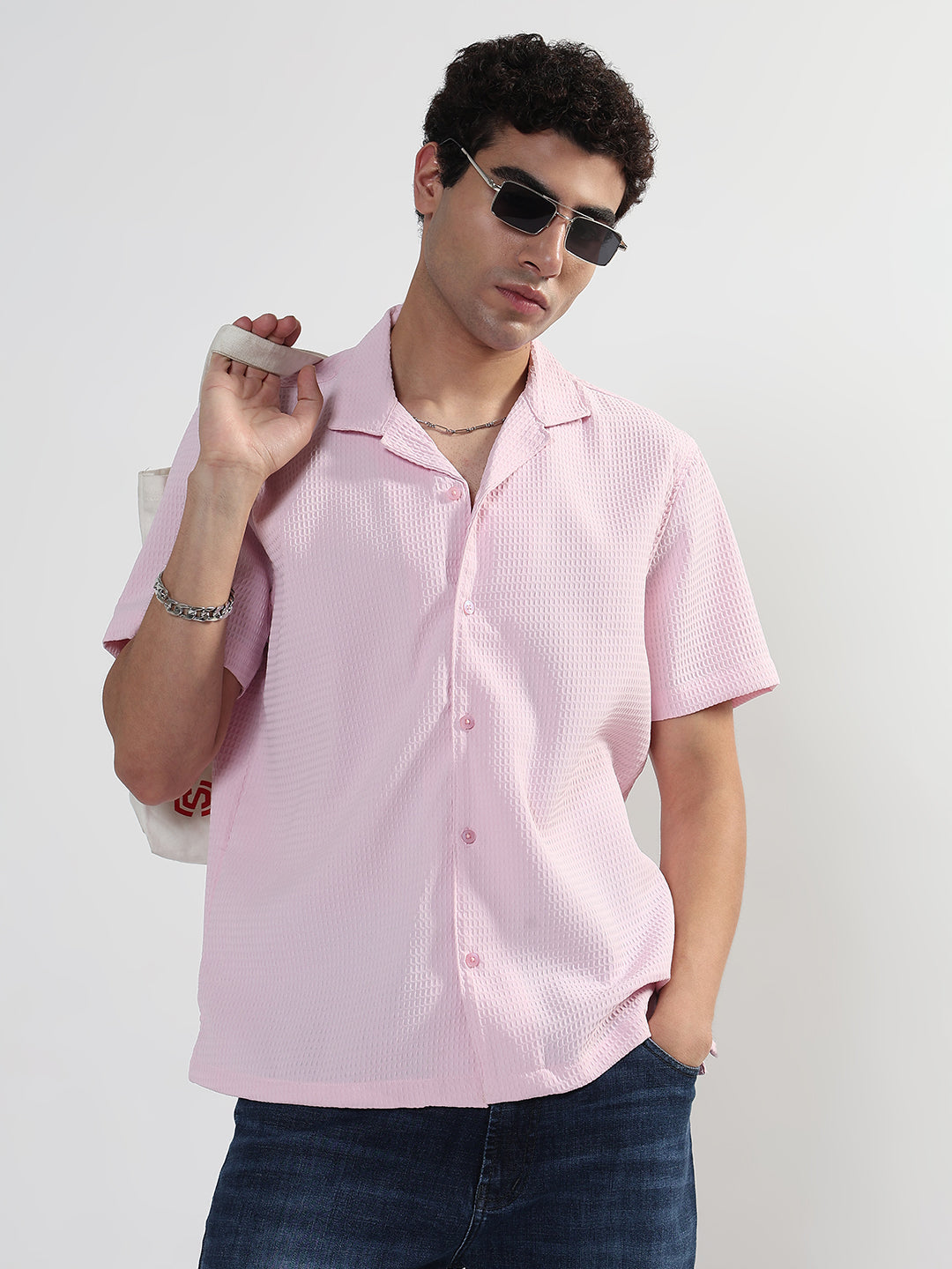 Men's Textured Pink Cuban Collar Relaxed Fit Shirt