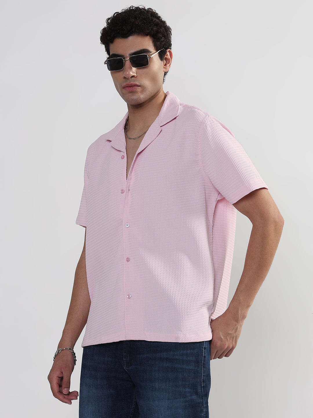 Men's Textured Pink Cuban Collar Relaxed Fit Shirt