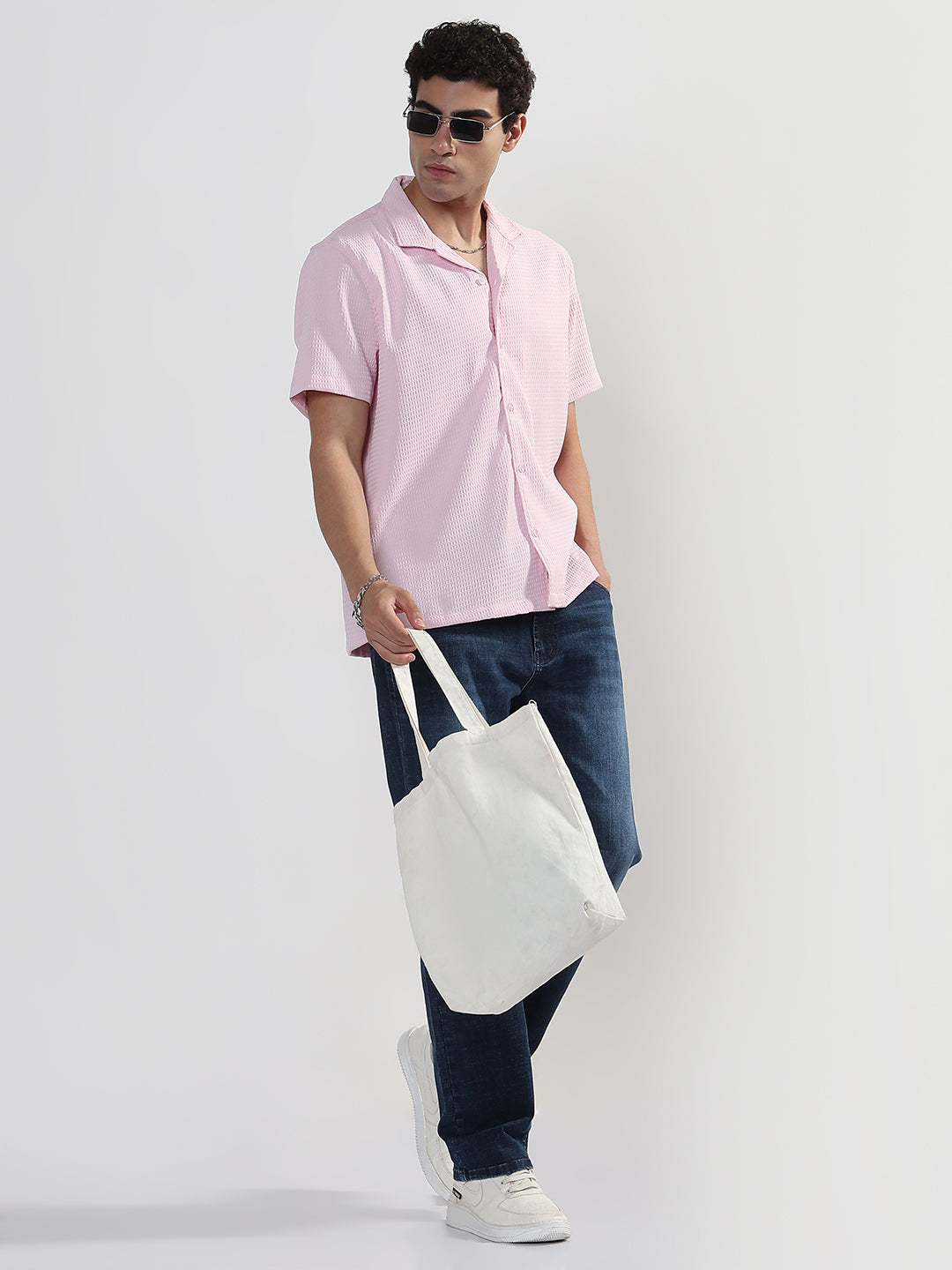 Men's Textured Pink Cuban Collar Relaxed Fit Shirt