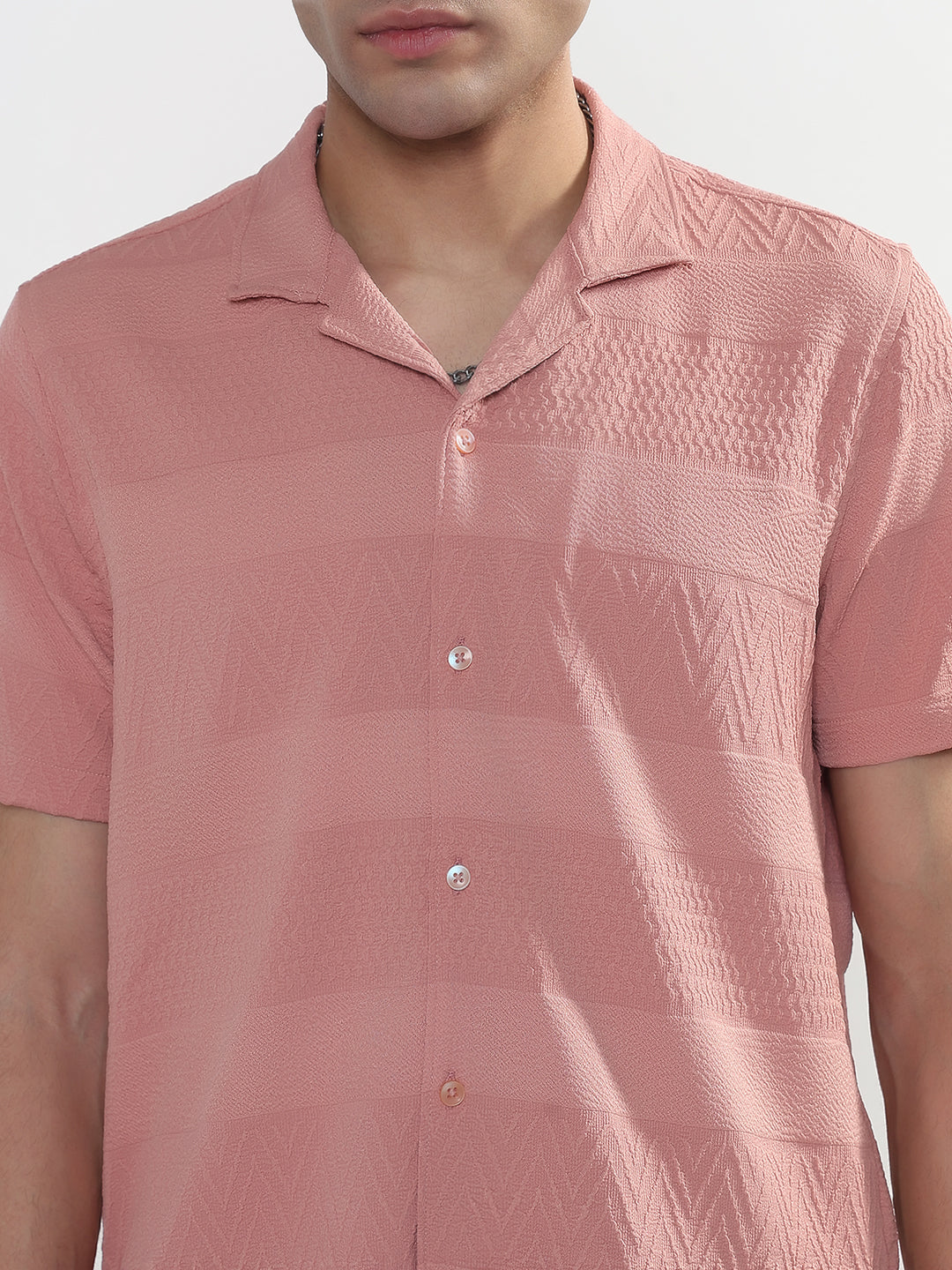 Men's Textured Peach Cuban Collar Relaxed Fit Shirt