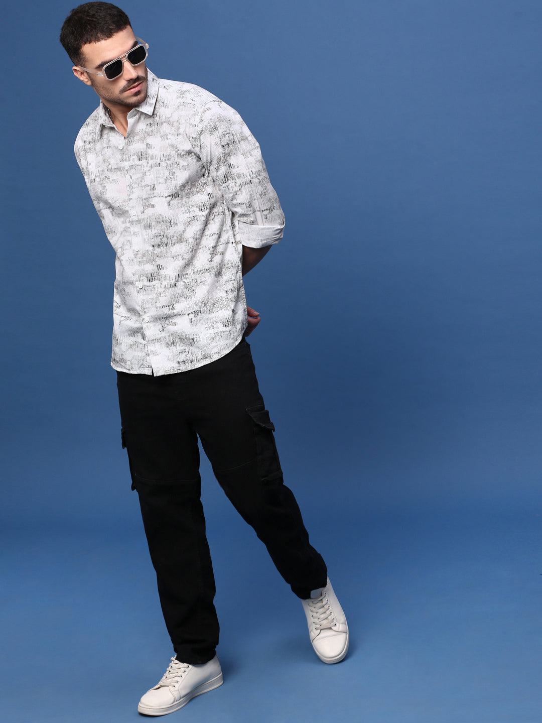 Men's White Abstract Slim Fit Shirt