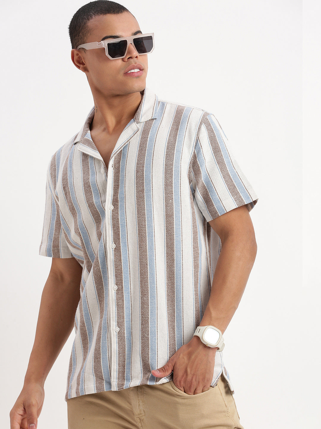 Men Cuban Collar Vertical Stripes White Shirt