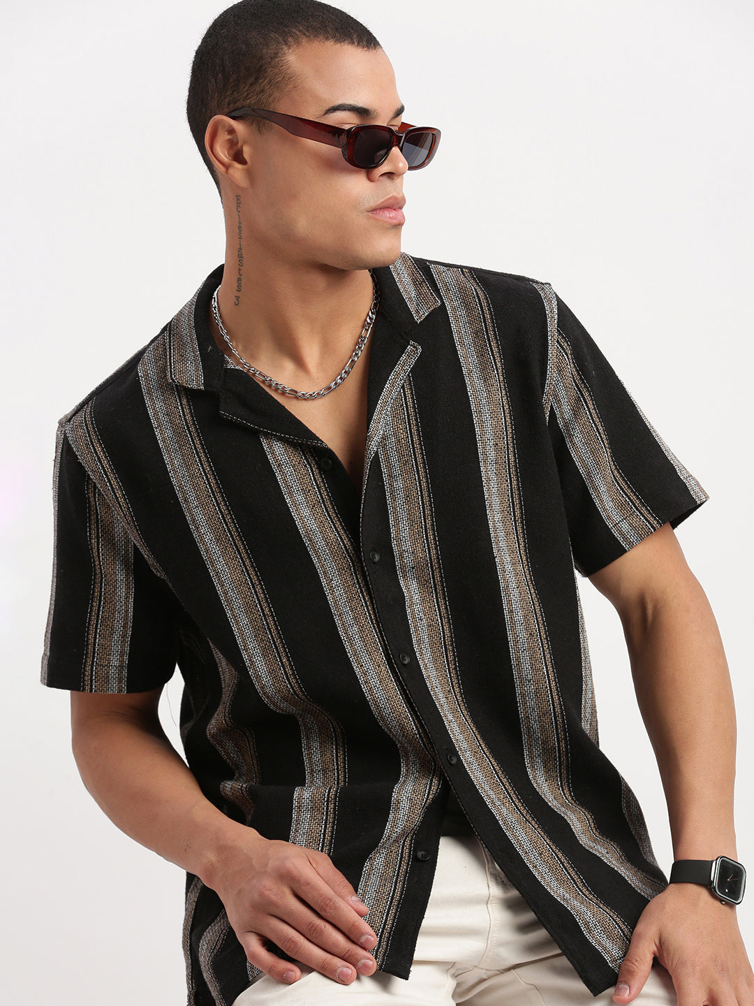 Men Cuban Collar Vertical Stripes Black Shirt