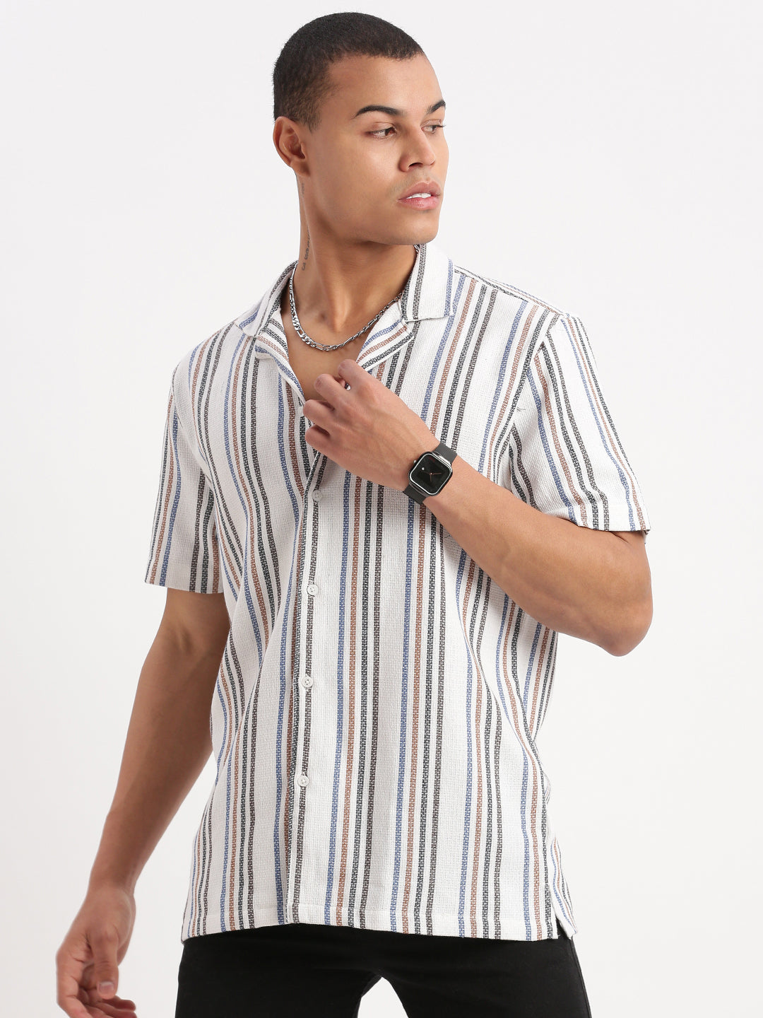 Men Cuban Collar Vertical Stripes White Shirt