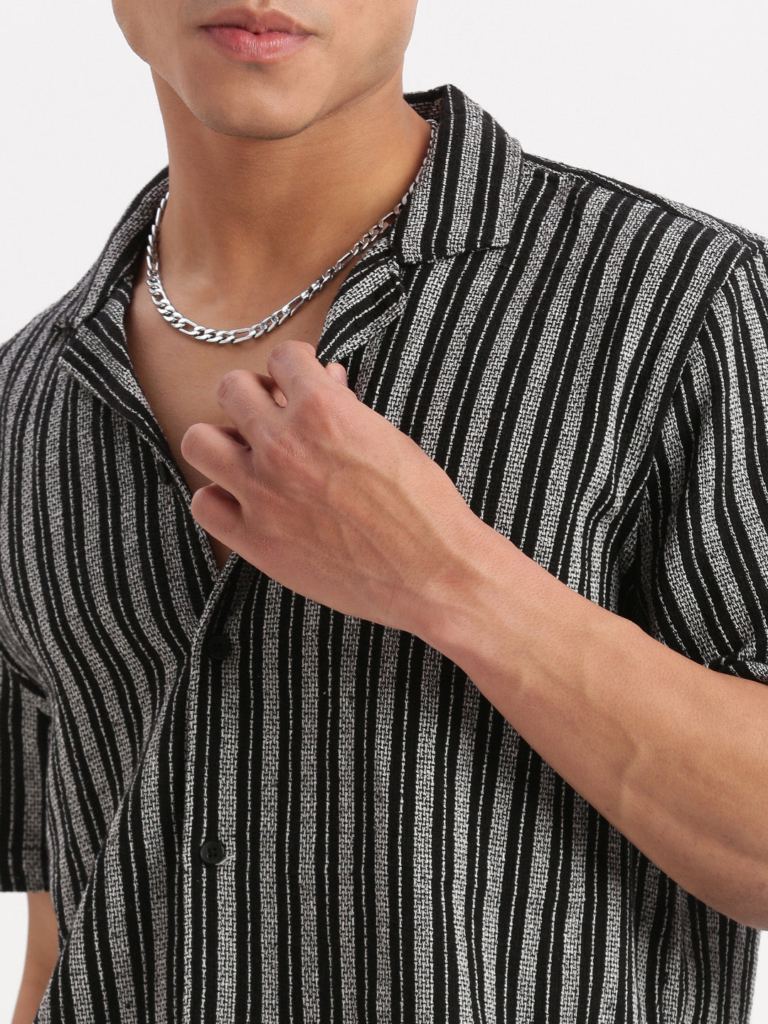 Men Cuban Collar Vertical Stripes Black Shirt