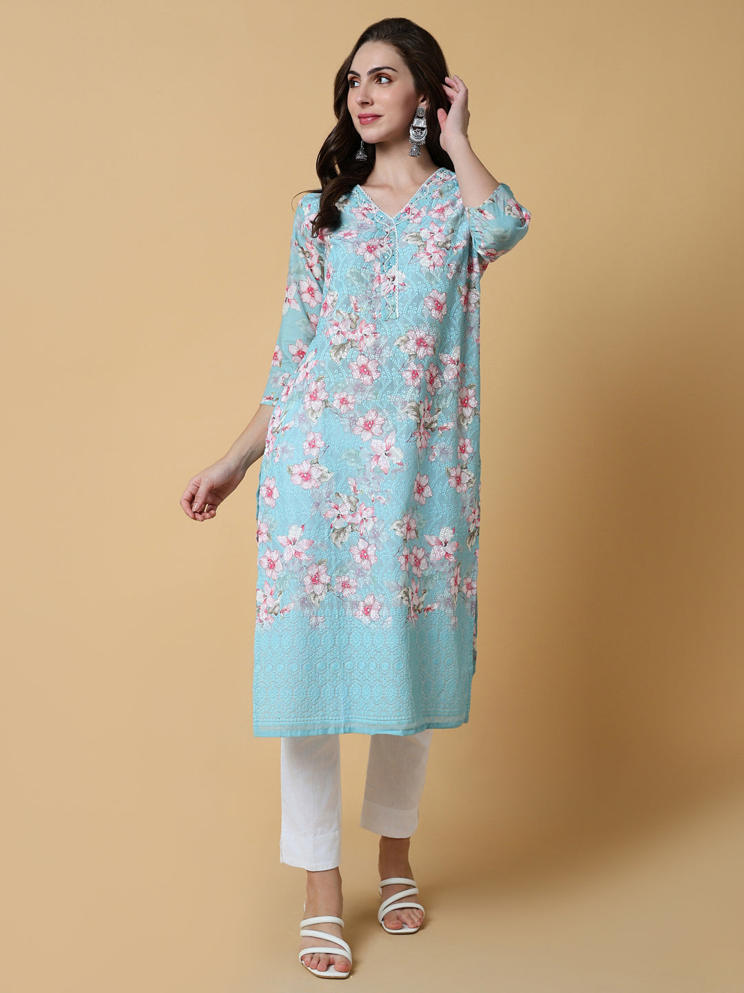 Women Blue Floral Straight Kurta