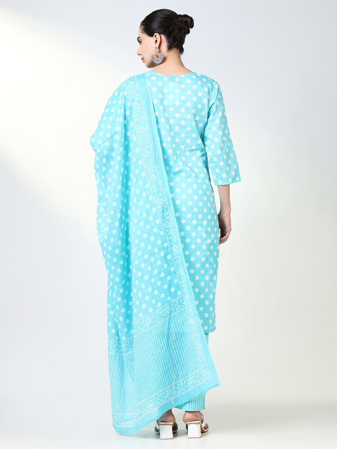 Women Printed Blue Straight Kurta Set with Dupatta