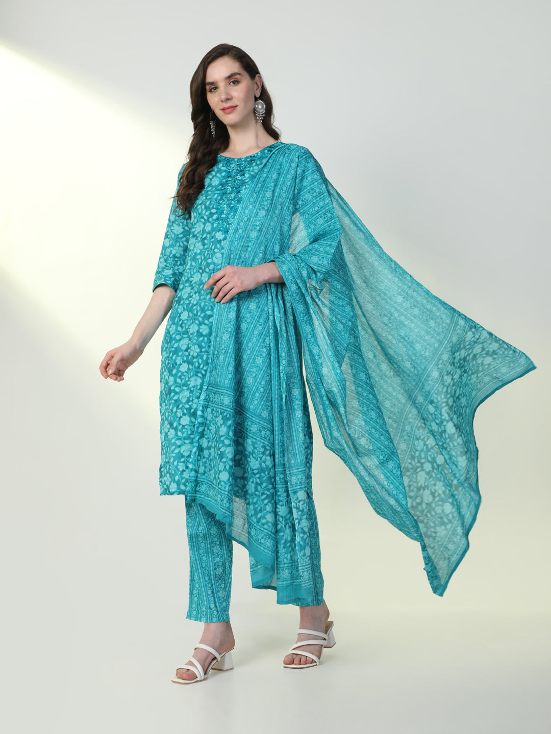 Women Blue Floral Kurta Set with Dupatta