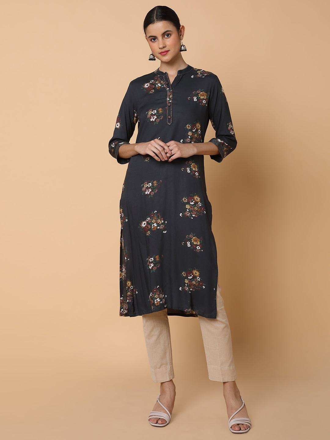 Women Straight Black Floral Kurta