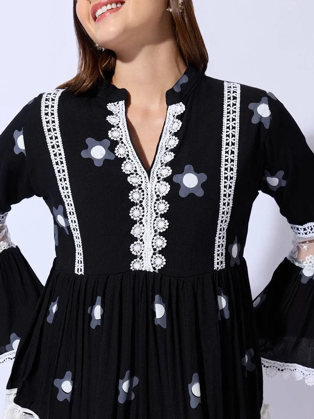 Women's Printed Black Longline Top - Uncategorized from SHOWOFFFF