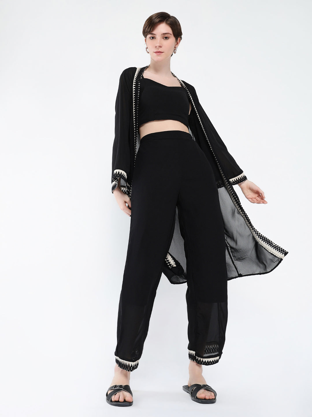 Women Black Solid Co Ords Set with Shrug