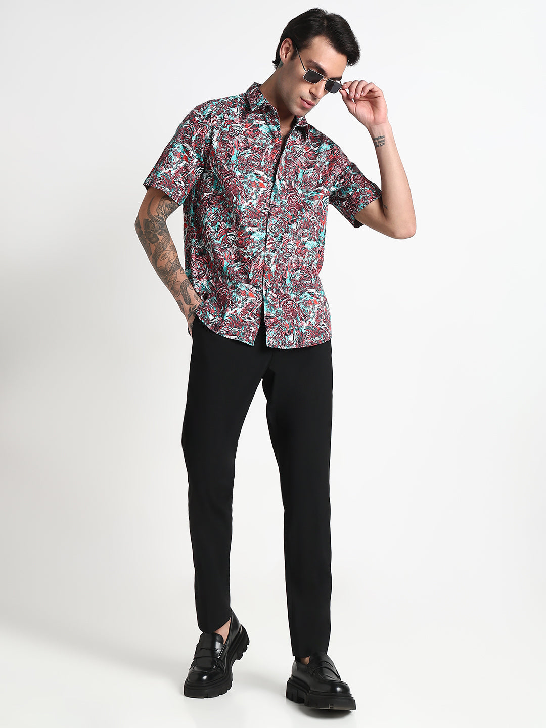 Men's Multi Abstract Spread Collar Slim Fit Shirt