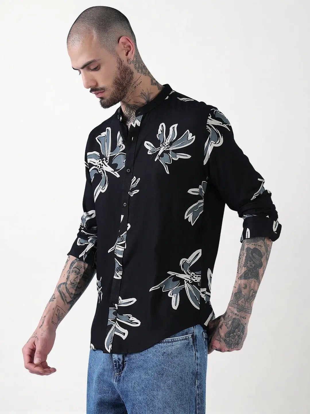 Men's Black Floral Mandarin Collar Slim Fit Long Sleeves Shirt - Uncategorized from SHOWOFFFF