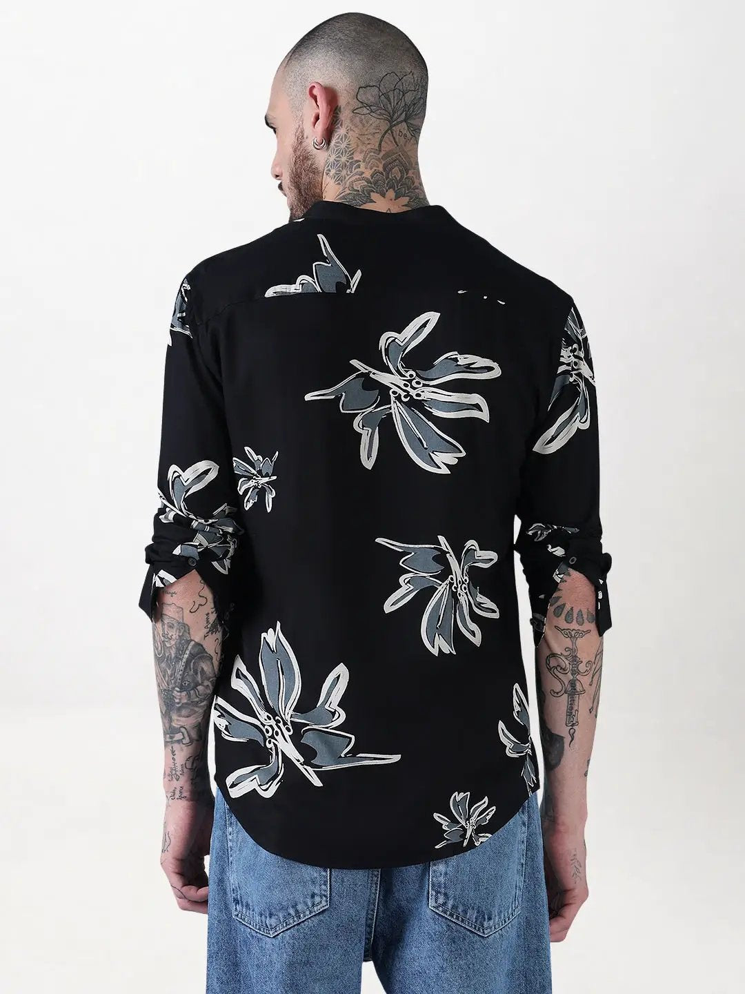 Men's Black Floral Mandarin Collar Slim Fit Long Sleeves Shirt - Uncategorized from SHOWOFFFF