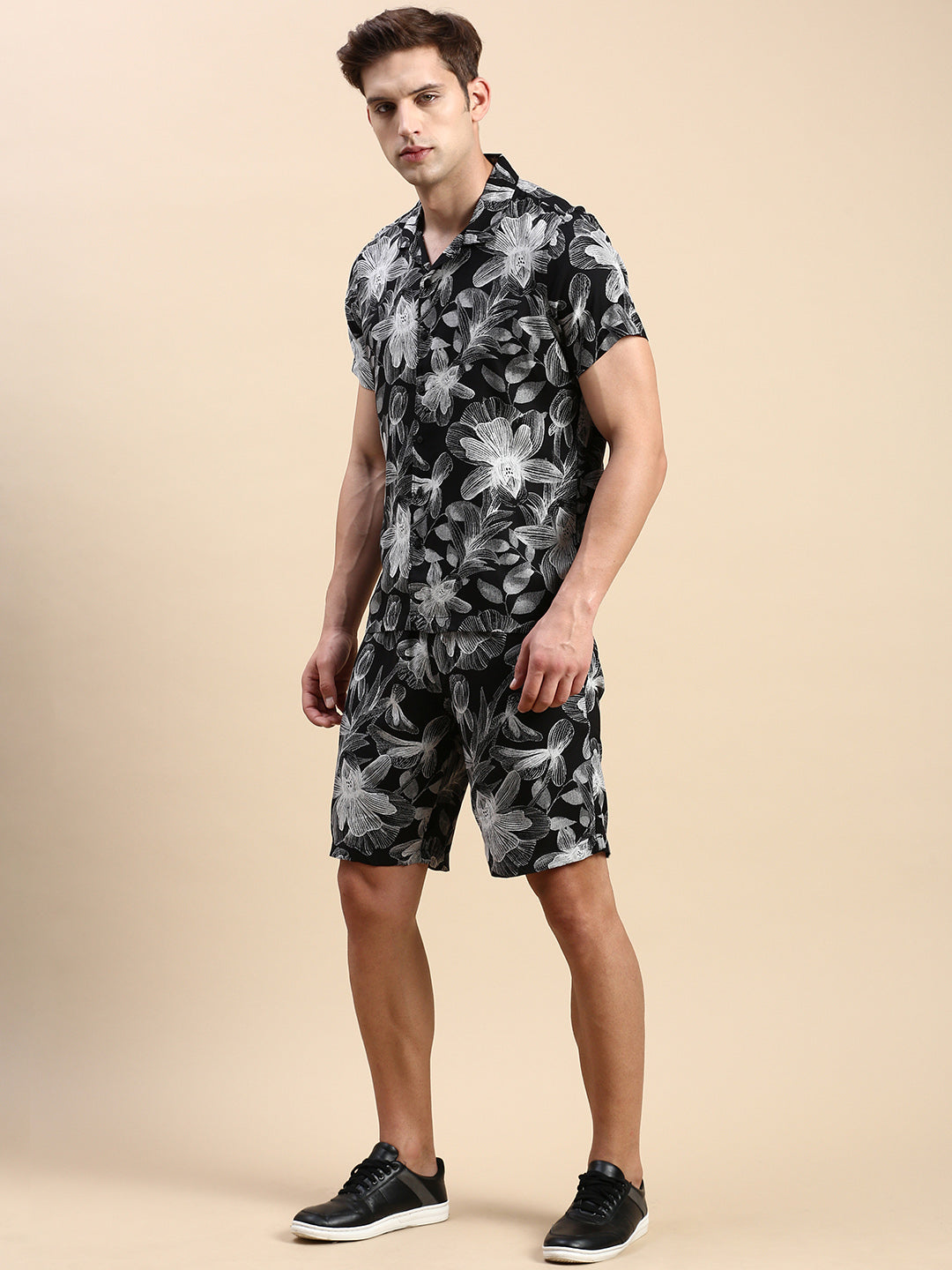 Men Cuban Collar Printed Black Co-Ords Set