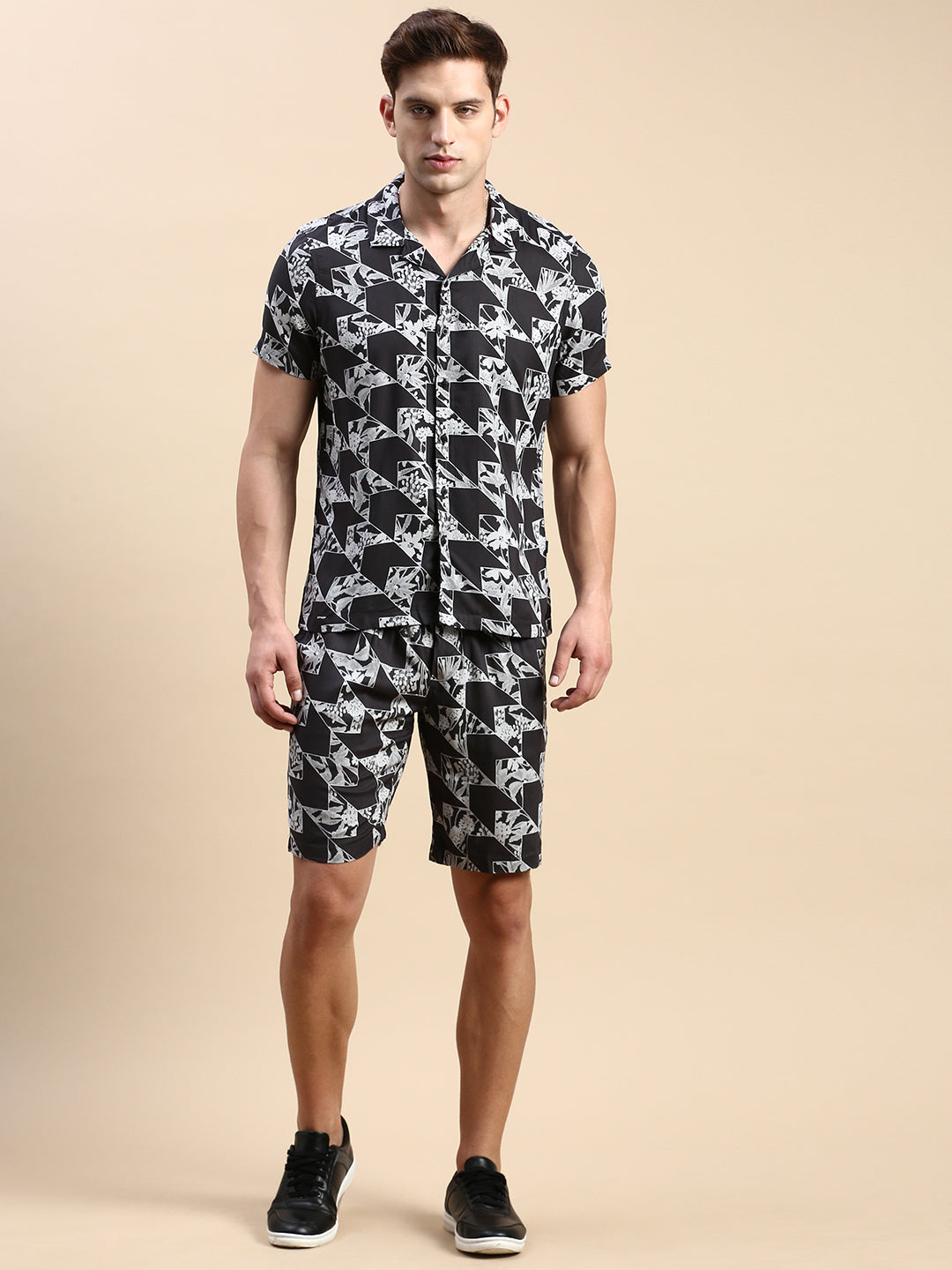 Men Cuban Collar Printed Grey Co-Ords Set