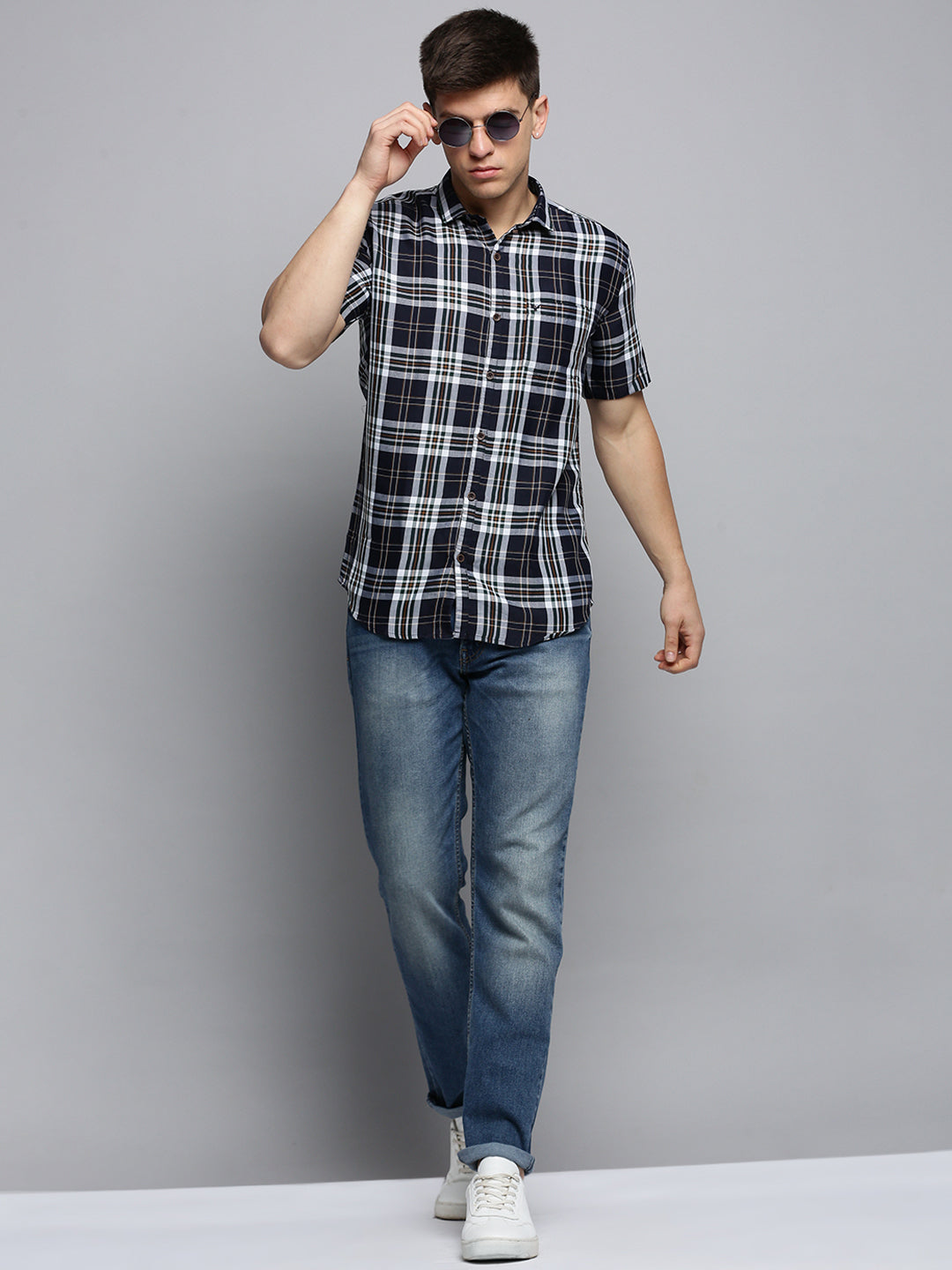 Men Spread Collar Checked Navy Blue Shirt