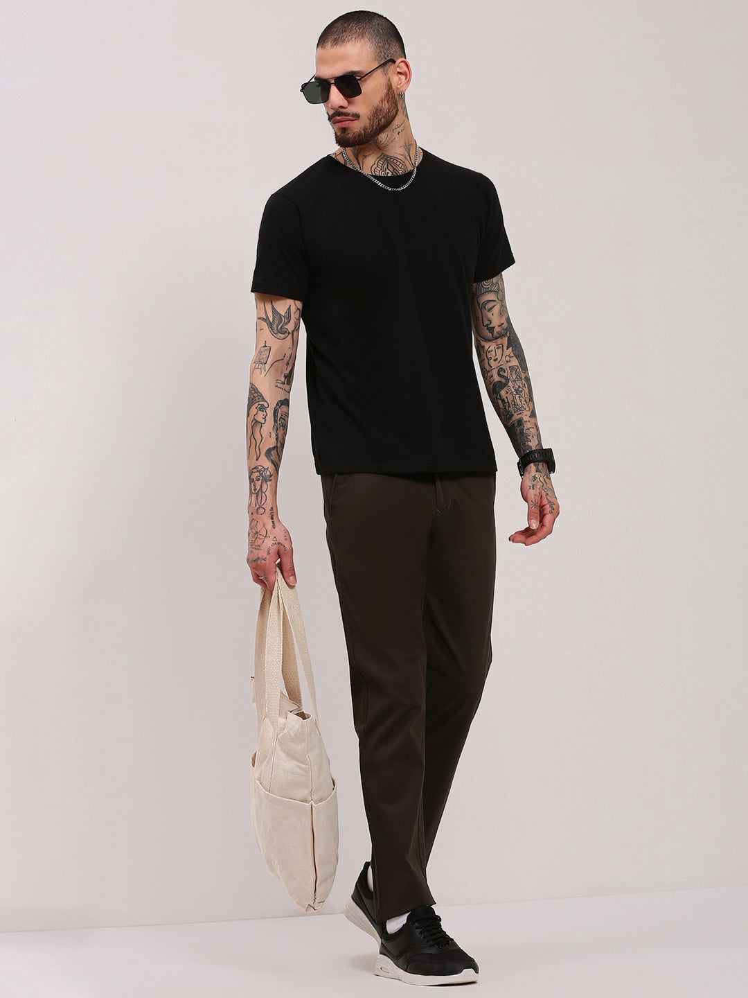 Men Olive Solid Trousers