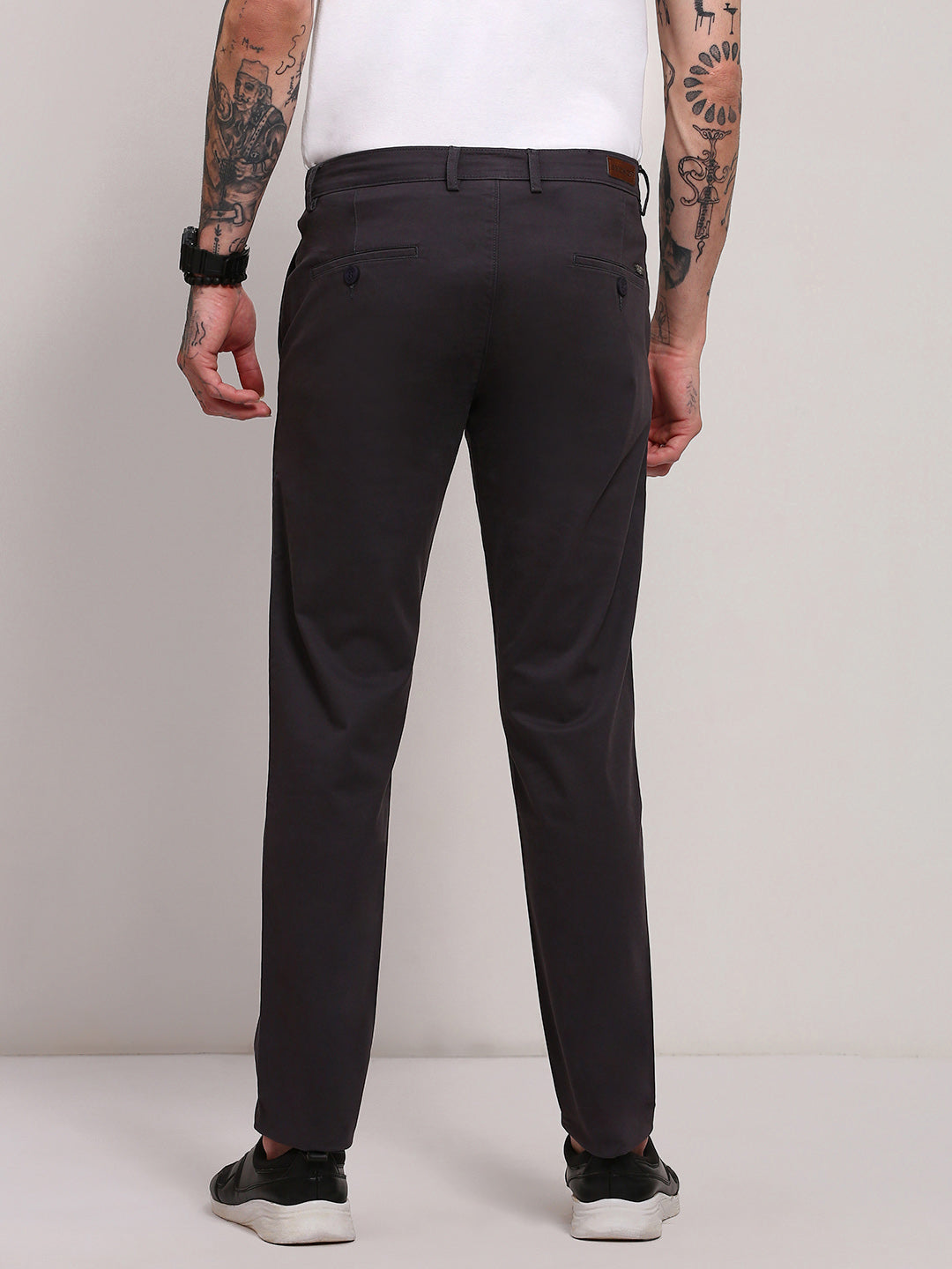 Men Grey Solid Trousers